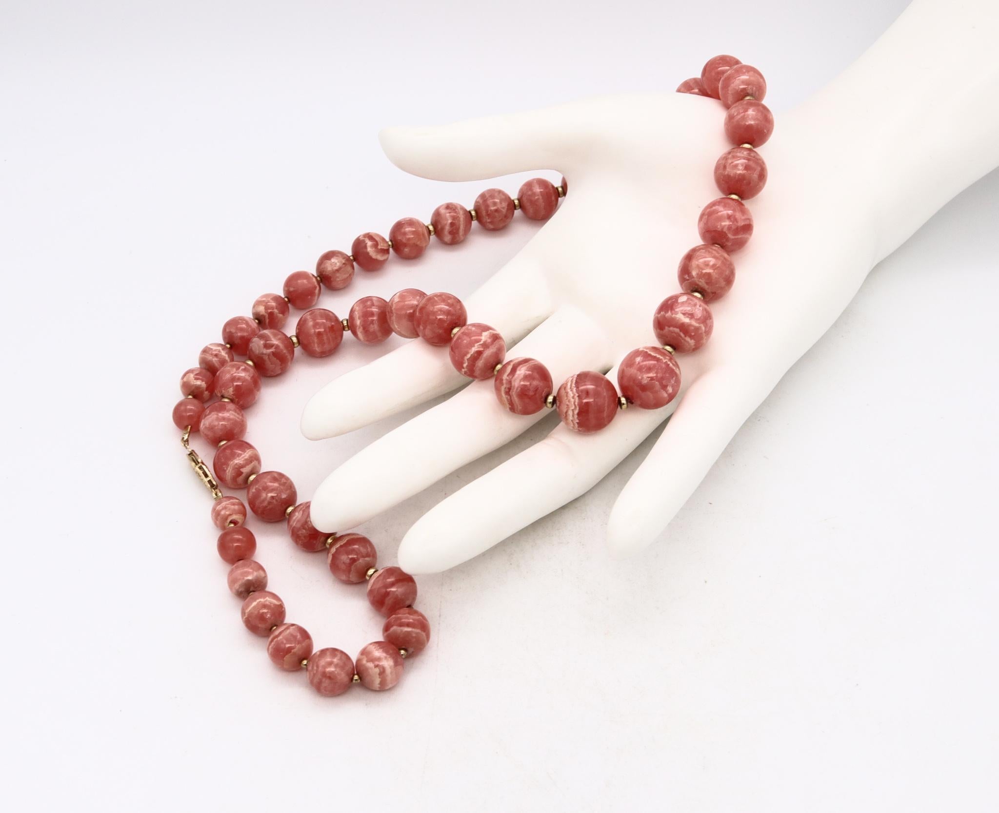 Bead Rhodochrosite Graduated Necklace in 18Kt Gold with 645.25 Cts Superb Gemstones For Sale