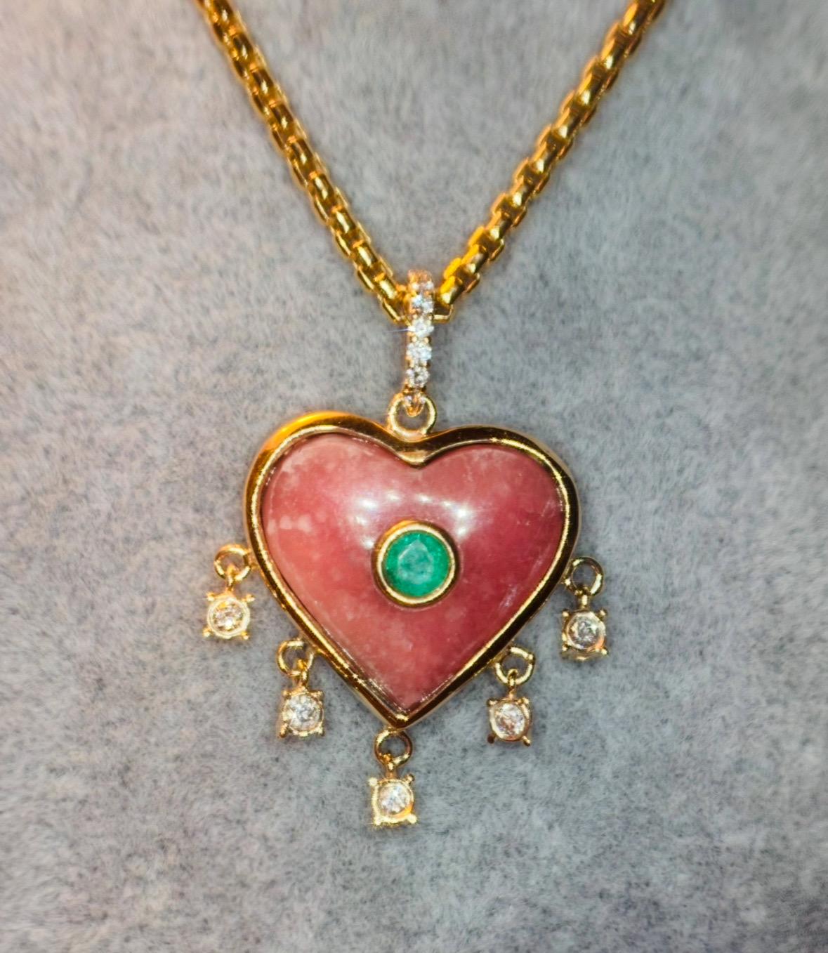 Rhodochrosit Herz-Anhänger mit Smaragd und Diamanten im Angebot 3