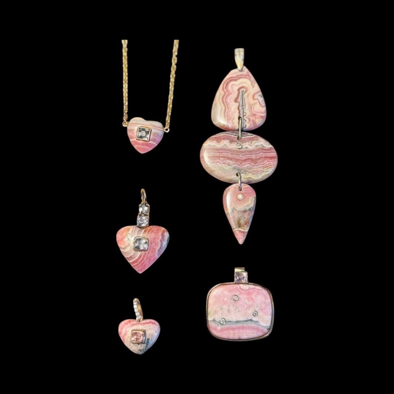 Ciondolo a cuore in rodocrosite con spinello e oro 14k in vendita 2