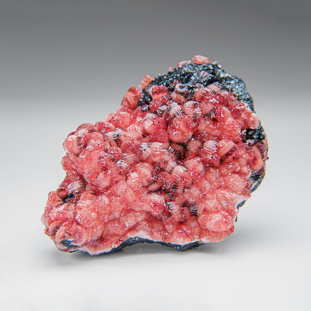 Contemporary Rhodochrosite on Manganite from N'Chwaning II Mine, South Africa For Sale