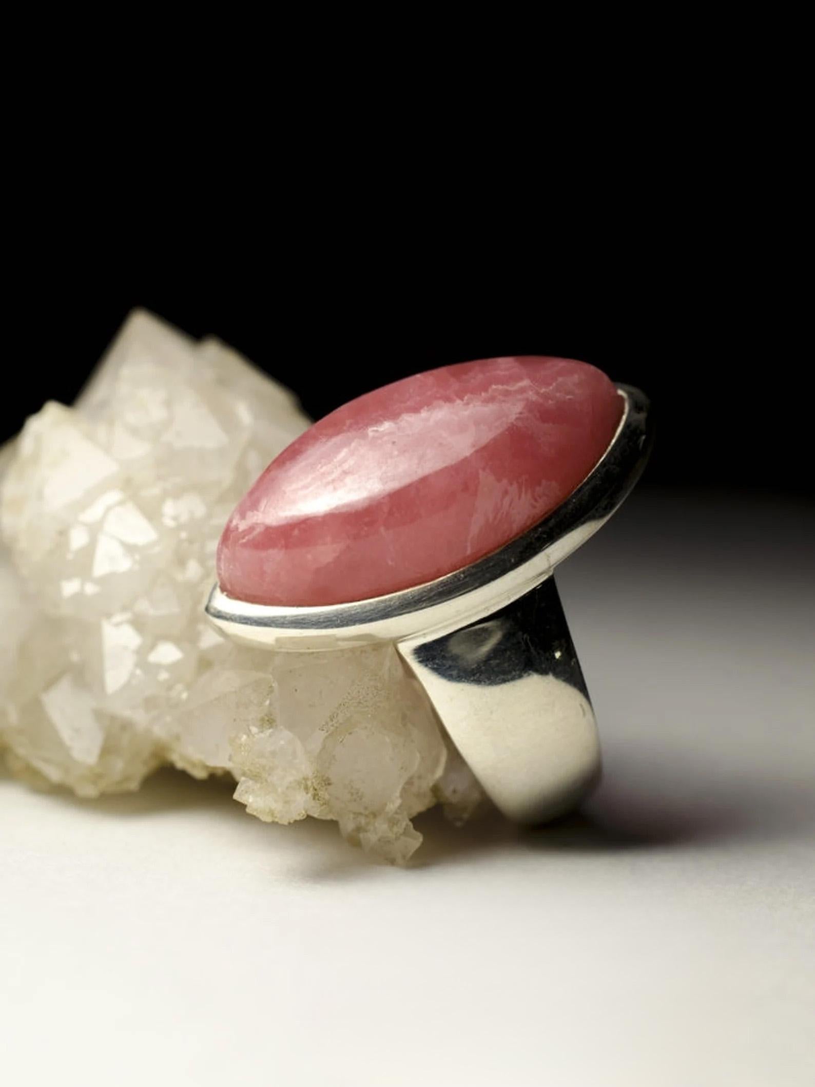 Anello in argento con rodocrosite Nature Rosa Grande Gemma Dichiarazione Unisex Vintage In condizioni Nuovo in vendita a Berlin, DE