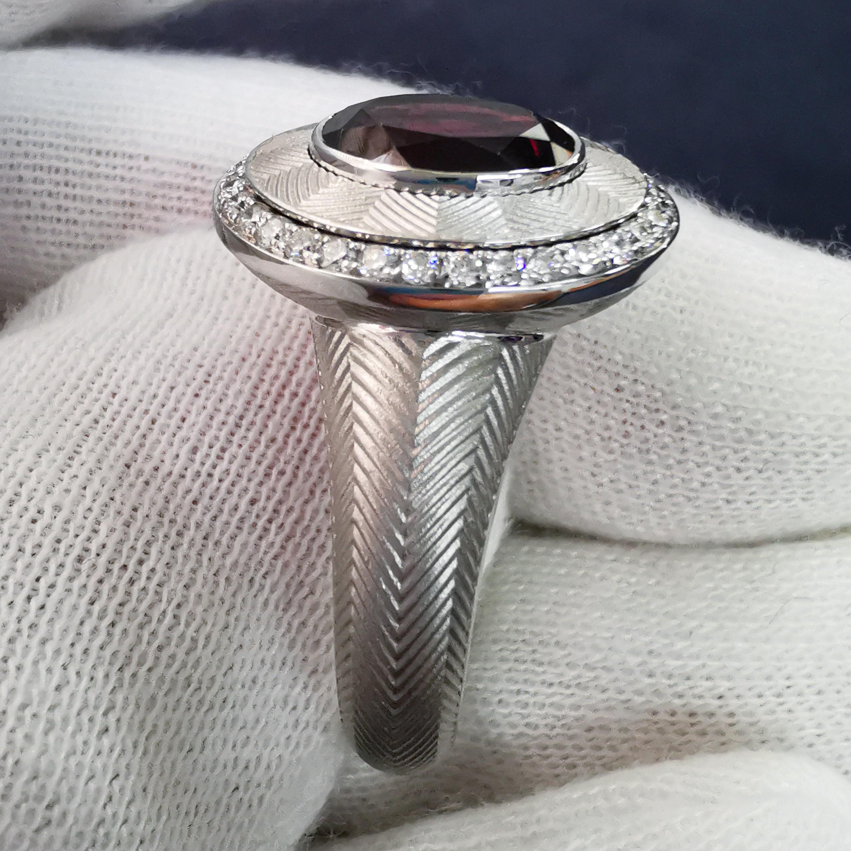 Rhodolite 2.51 Carat Diamonds 18 Karat White Gold Tweed Ring For Sale 2