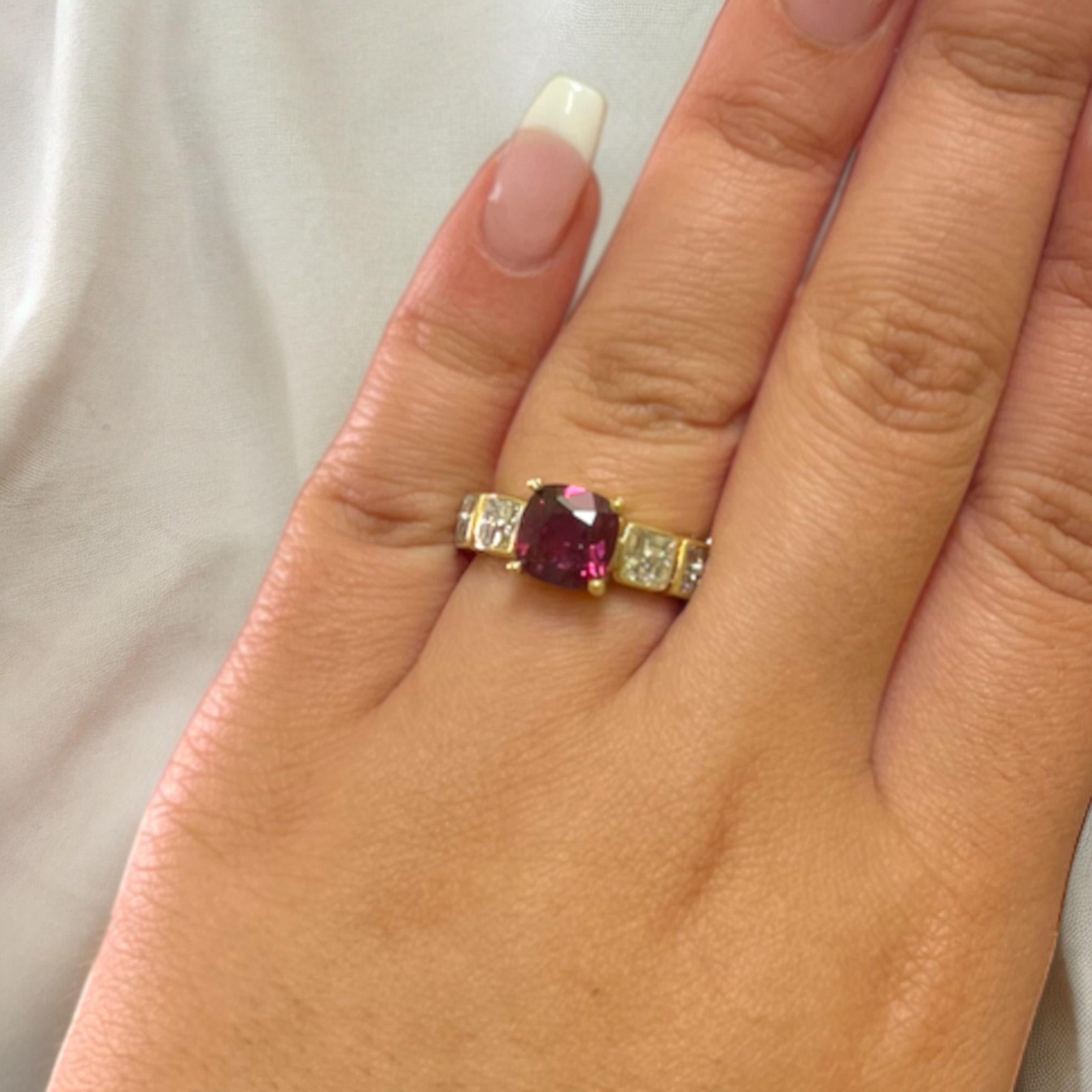 Women's or Men's Rhodolite and Diamond Ring For Sale