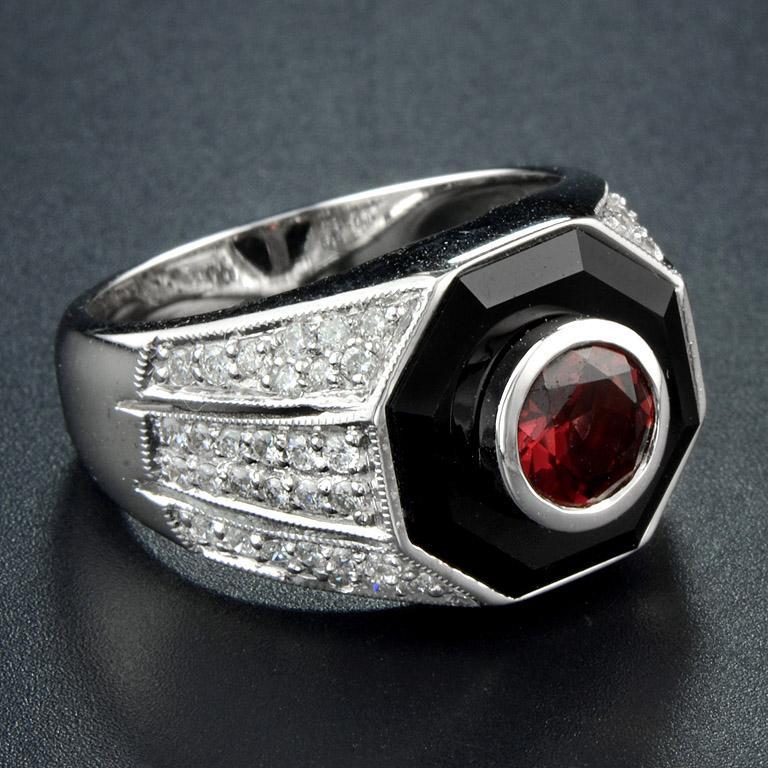 For Sale:  Rhodolite and Octagonal Black Onyx with Diamond Cocktail Ring in 18K White Gold 4