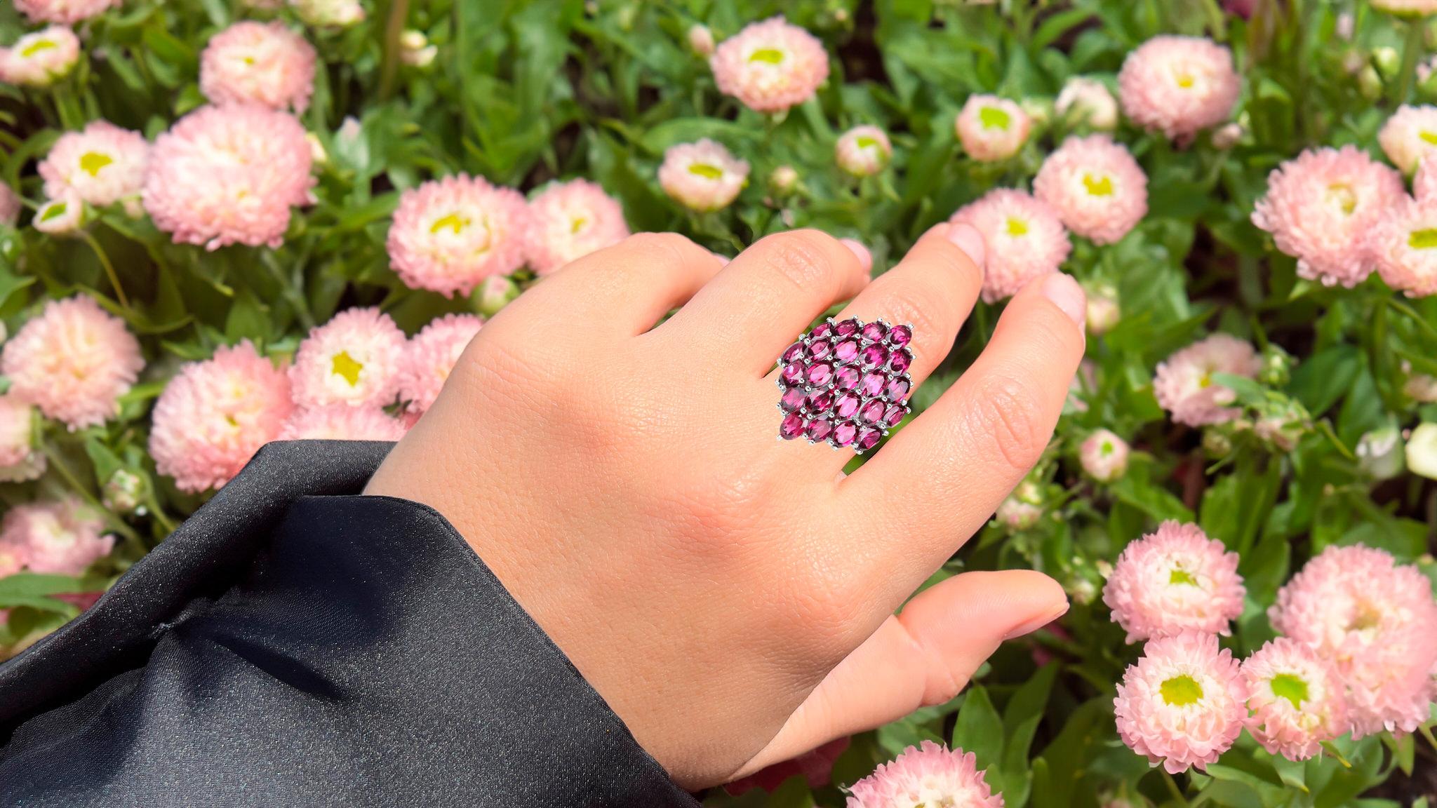 Contemporary Rhodolite Cluster Pomegranate Ring 11.5 Carats For Sale