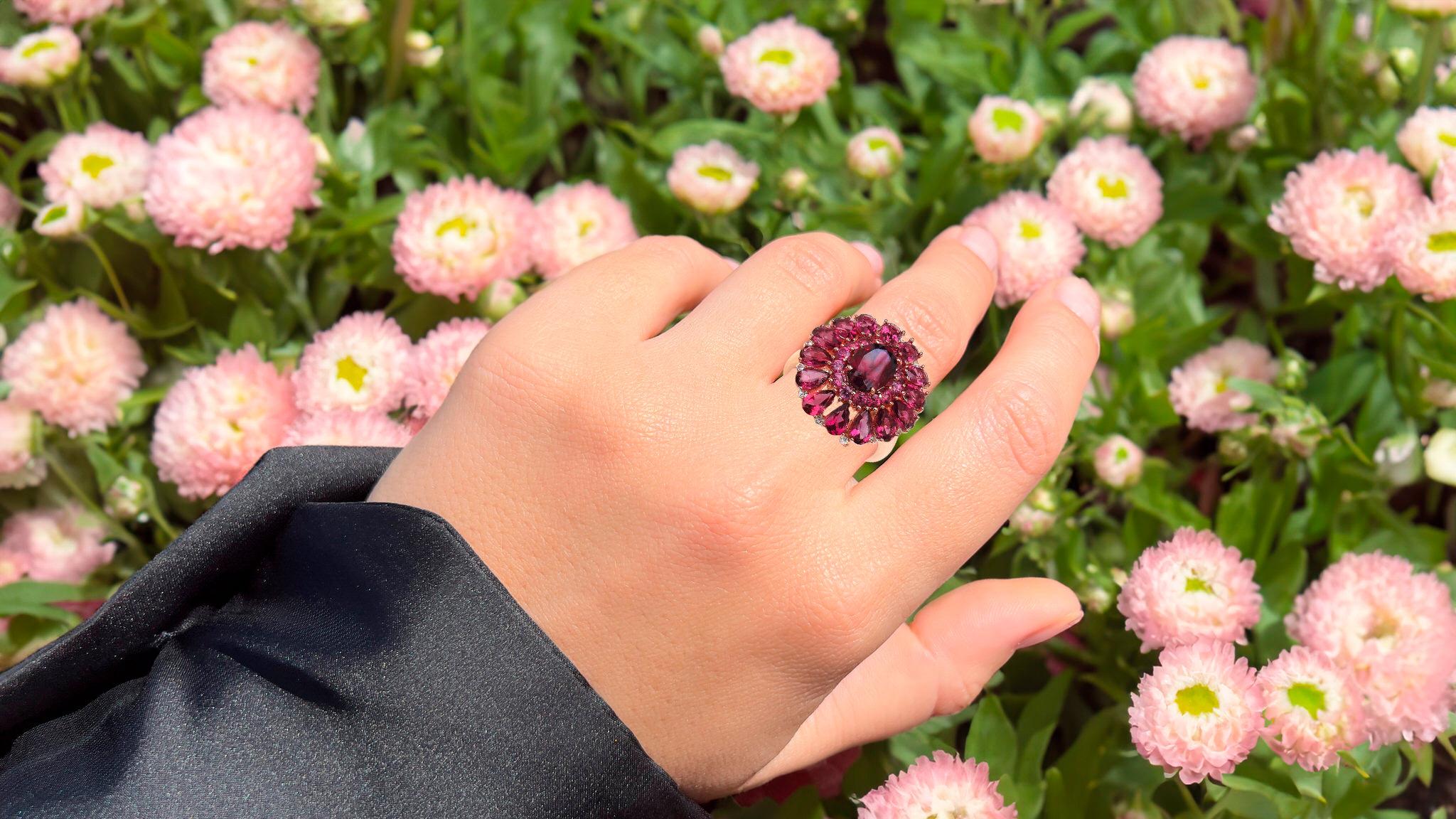Contemporary Rhodolite Cocktail Ring White Topaz 6.29 Carats 14K Rose Gold Plated For Sale