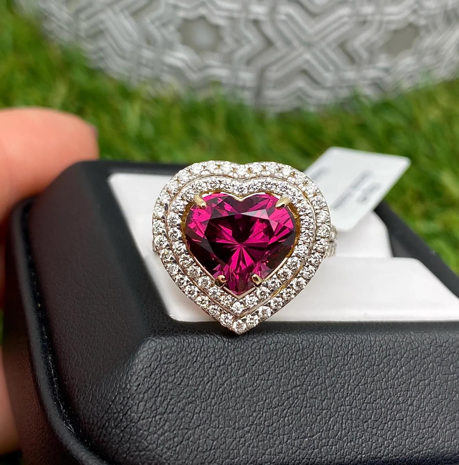Granate rodolita 5,22 ct y diamantes gema natural Anillo de oro amarillo de 14 K 7US en venta 1