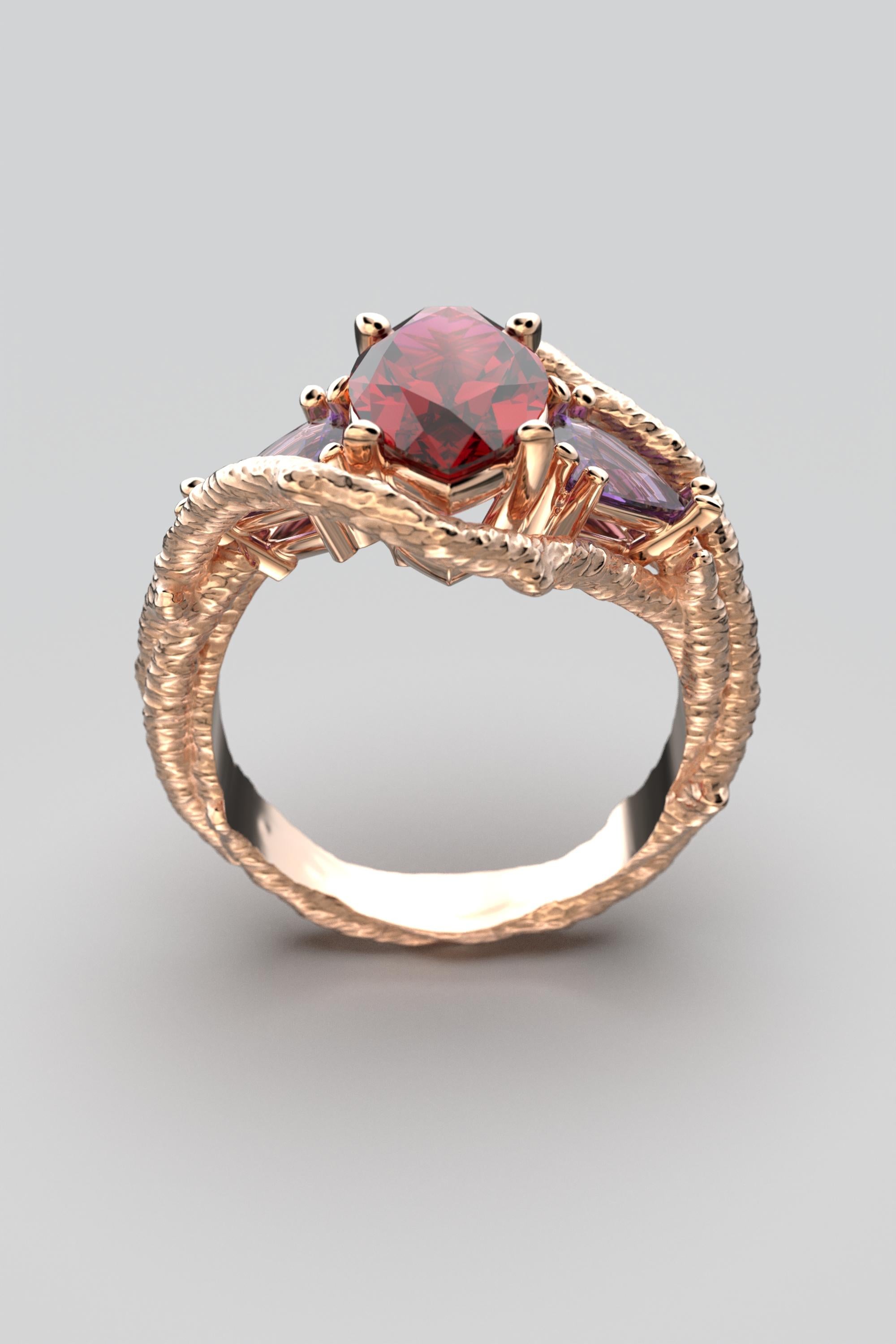 For Sale:  Rhodolite Garnet and Amethyst 14k Solid gold ring, Gold Ring Made In Italy 13