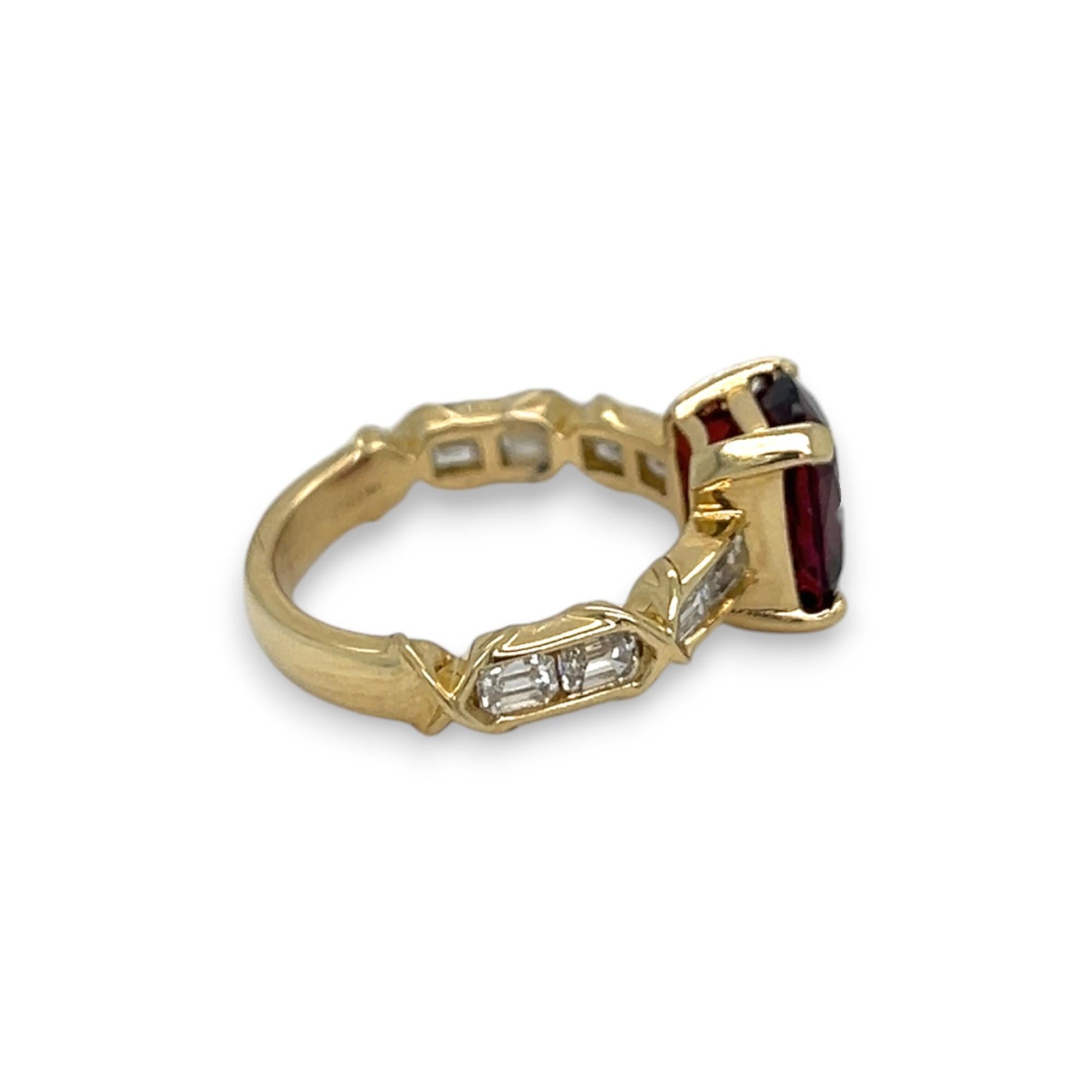 Modern Rhodolite and Diamond Yellow Gold Ring For Sale
