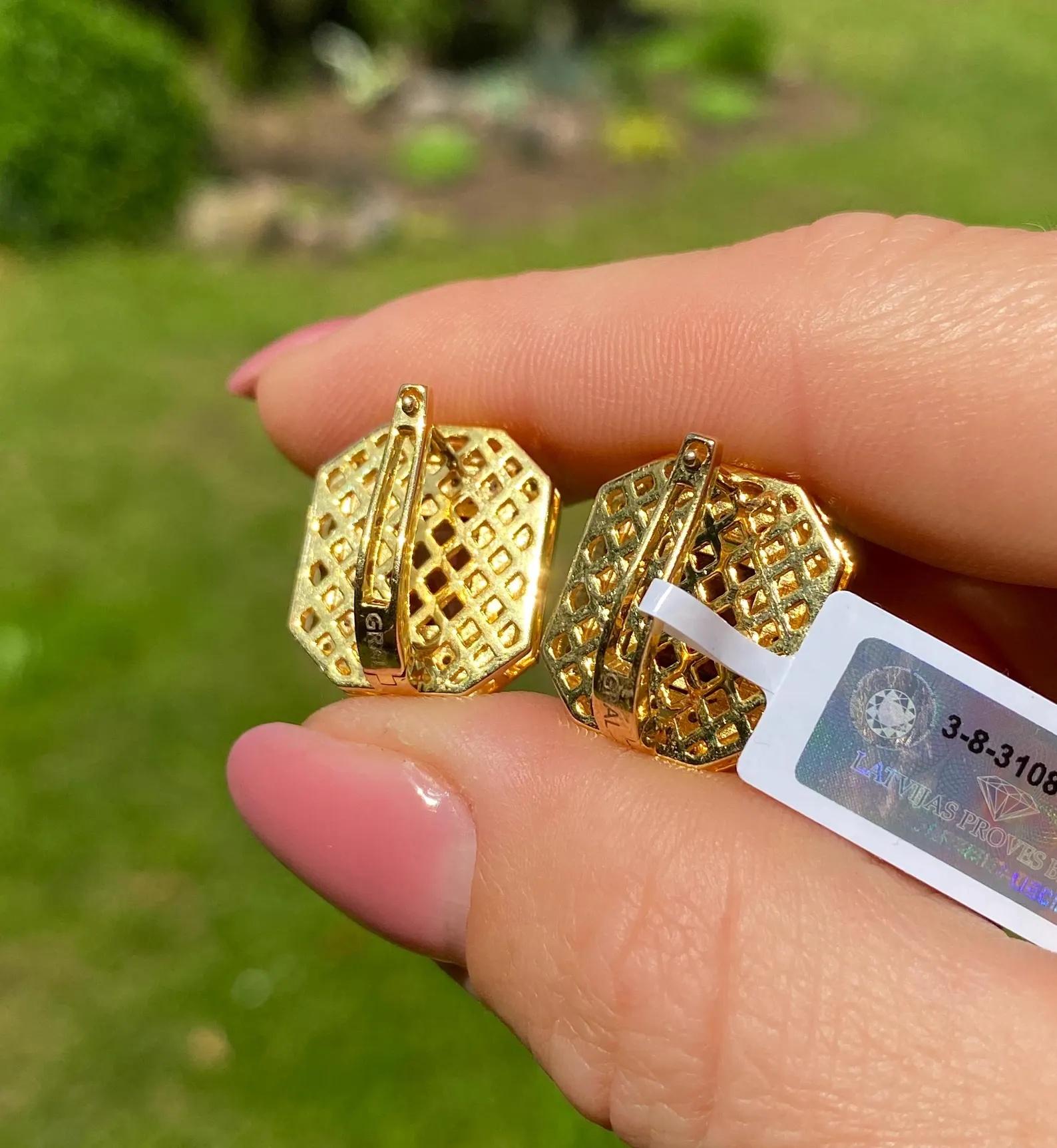 Boucles d'oreilles en or jaune 14 carats, grenat rhodolite et diamants naturels en vente 2