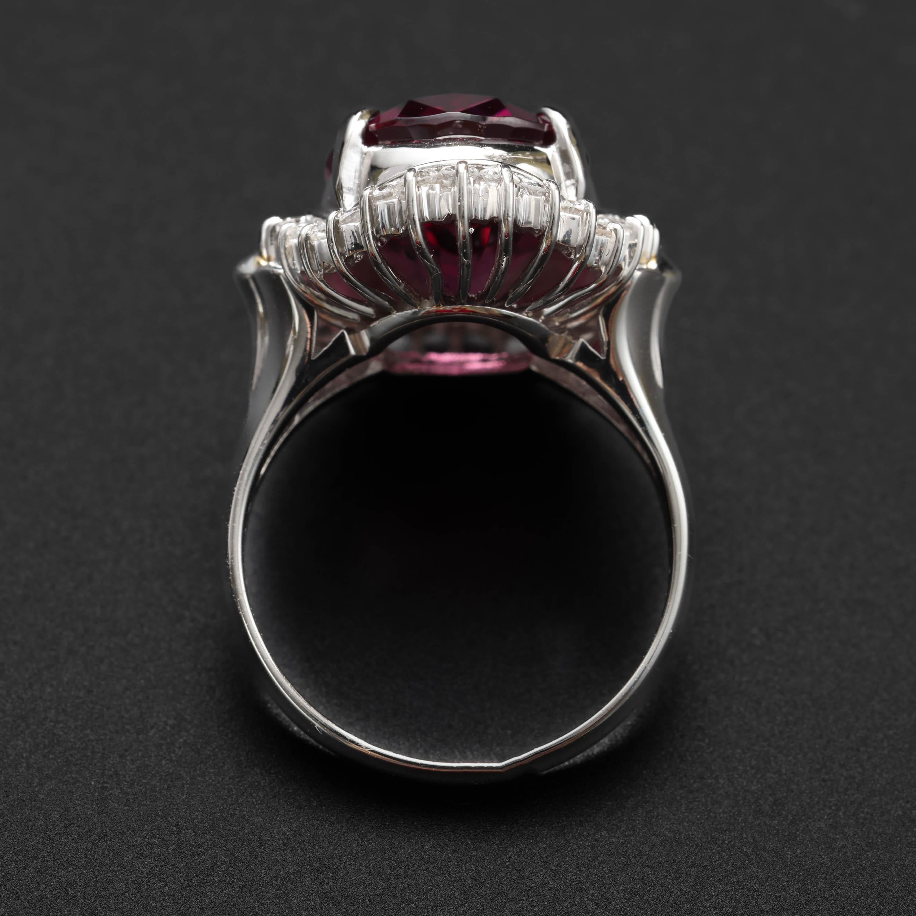 Women's or Men's Garnet & Diamond Ring, Platinum 9.78 Carat Rhodolite, Gorgeous Cut, Fiery For Sale