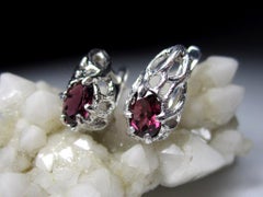 Rhodolite Garnet Silver Earrings Classic Oval Cut Plum Red Natural Gemstone
