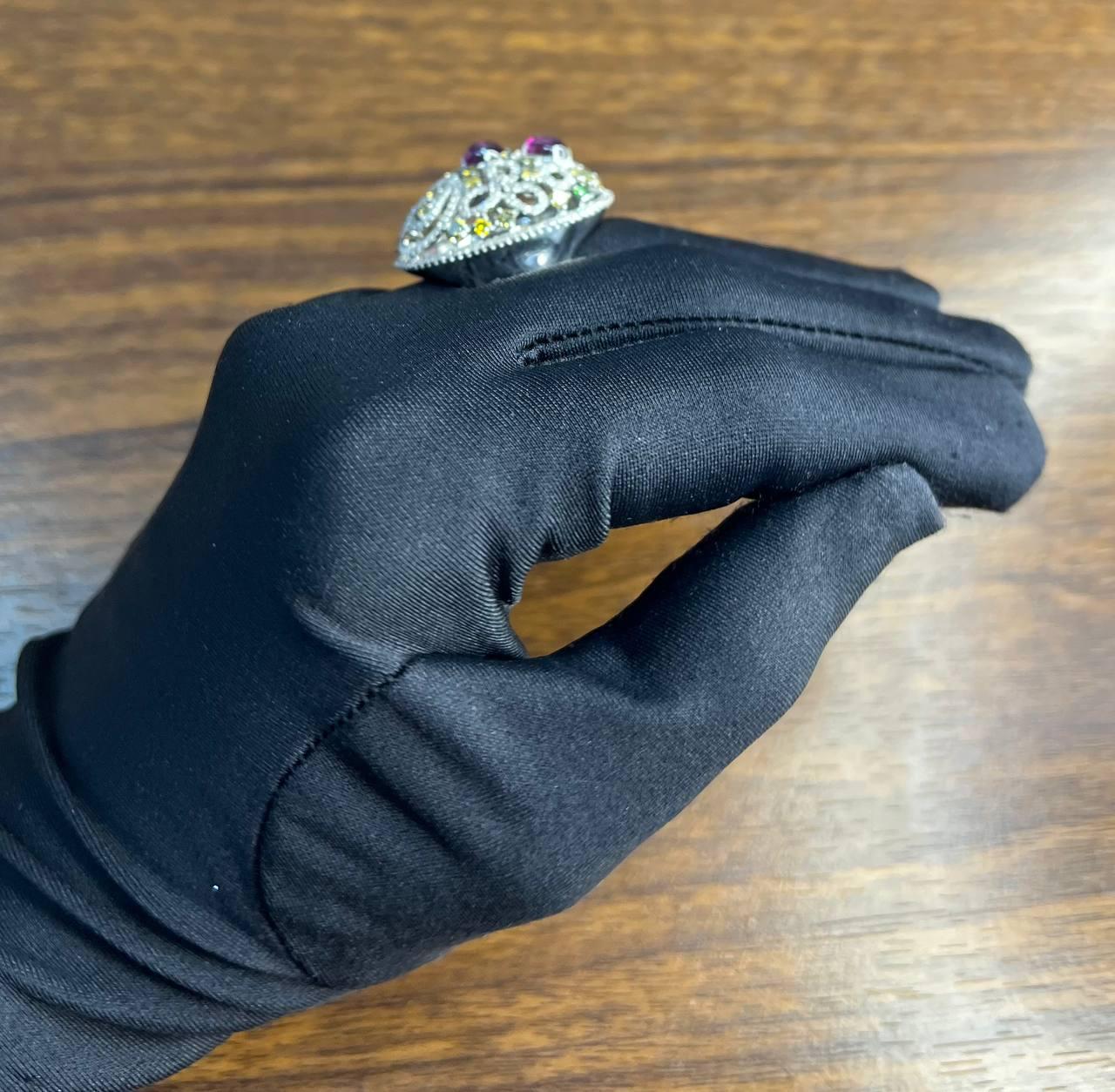 Rhodolite Garnet White Fancy Color Diamond 18 Karat White Gold Statement Ring in vendita 9