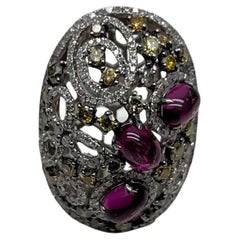 Rhodolite Garnet White Fancy Color Diamond 18 Karat White Gold Statement Ring