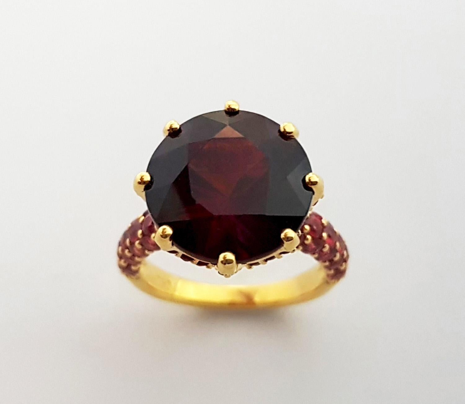 Bague en rhodolite et saphir orange sertie dans des montures en or 18 carats en vente 6