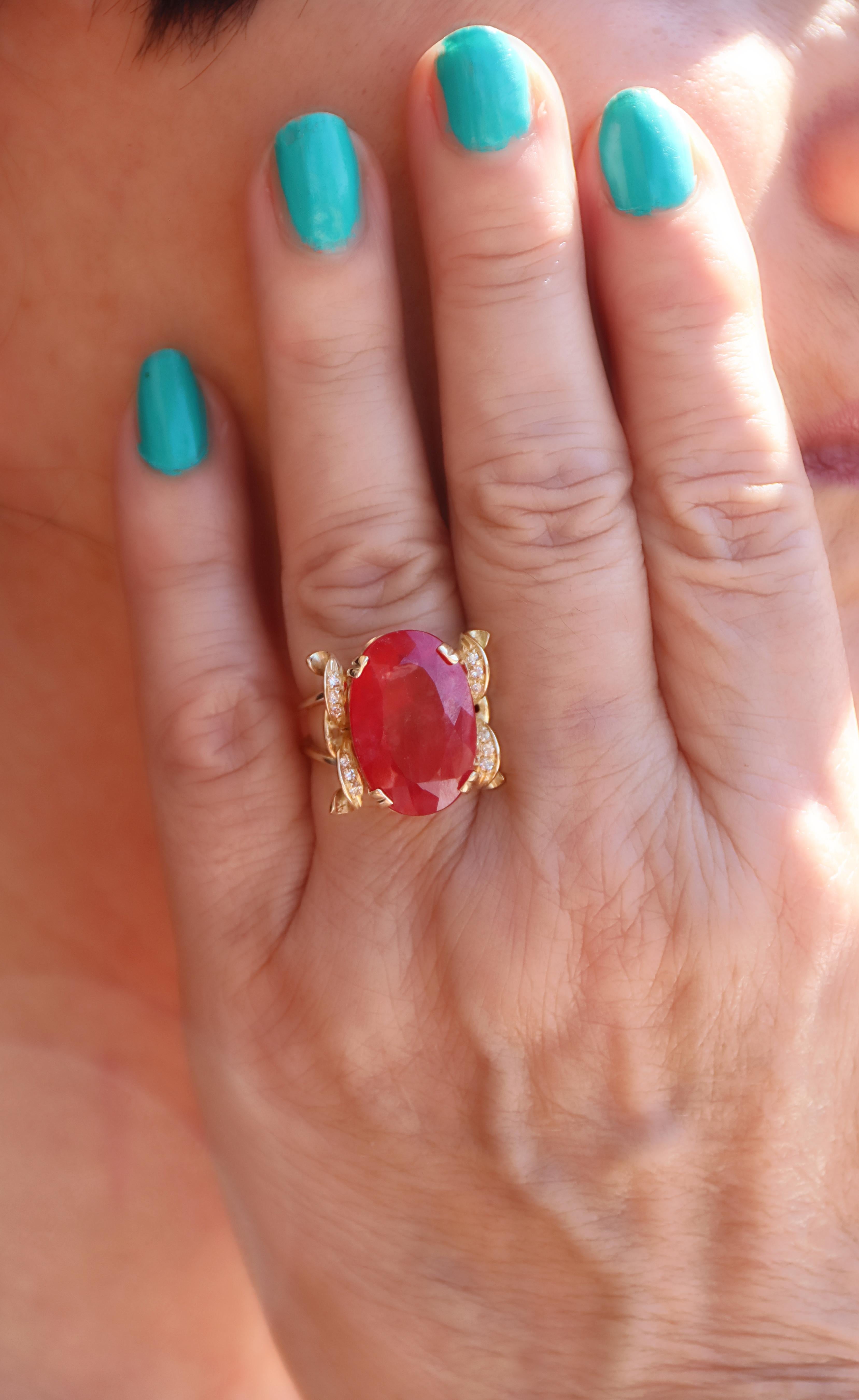 Anello Cocktail con diamanti di rodonite in oro giallo 14 carati in vendita 4