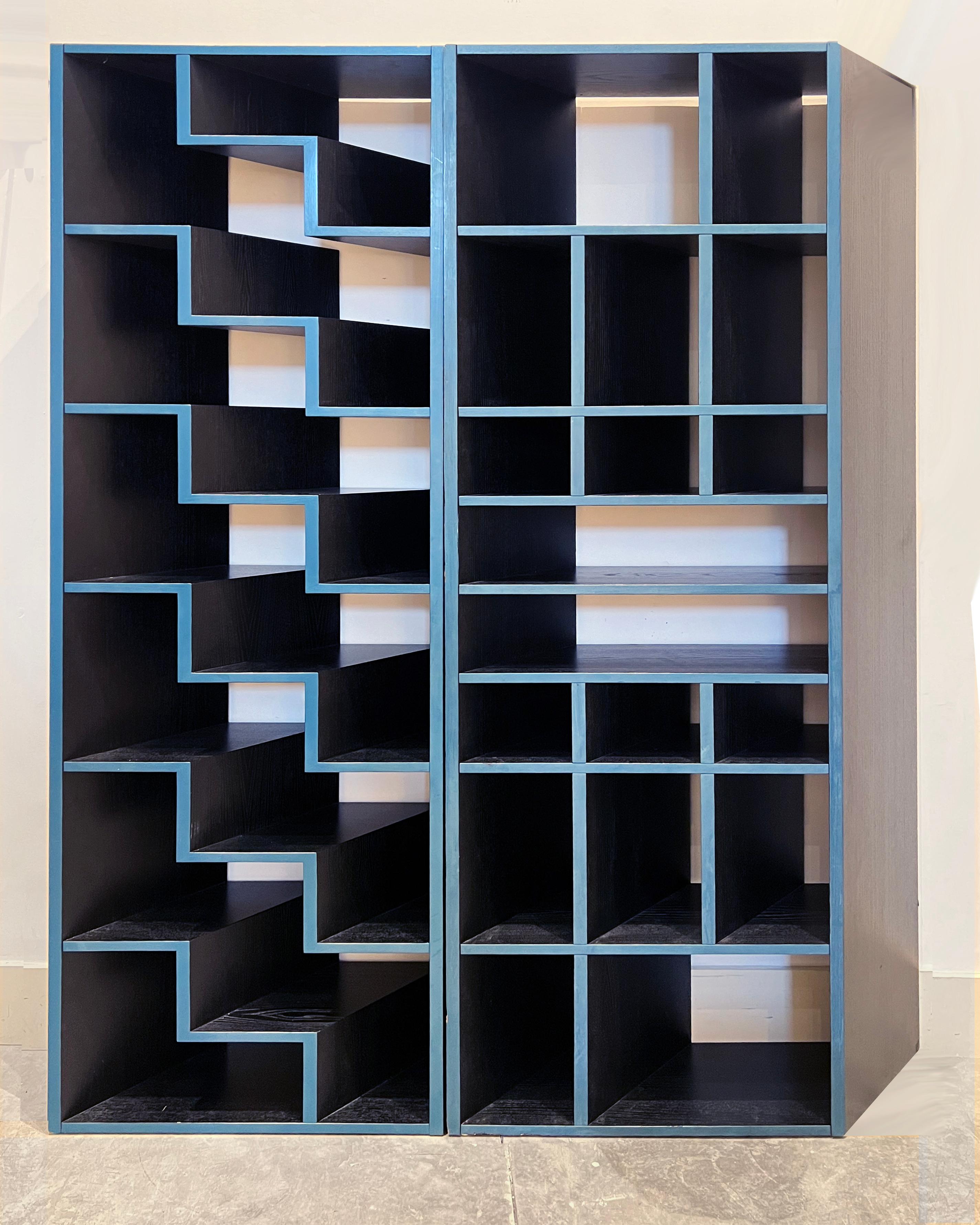 Postmoderne Paire d'étagères d'angle postmodernes Rhomboid Marcello Morandini, Rosenthal en vente