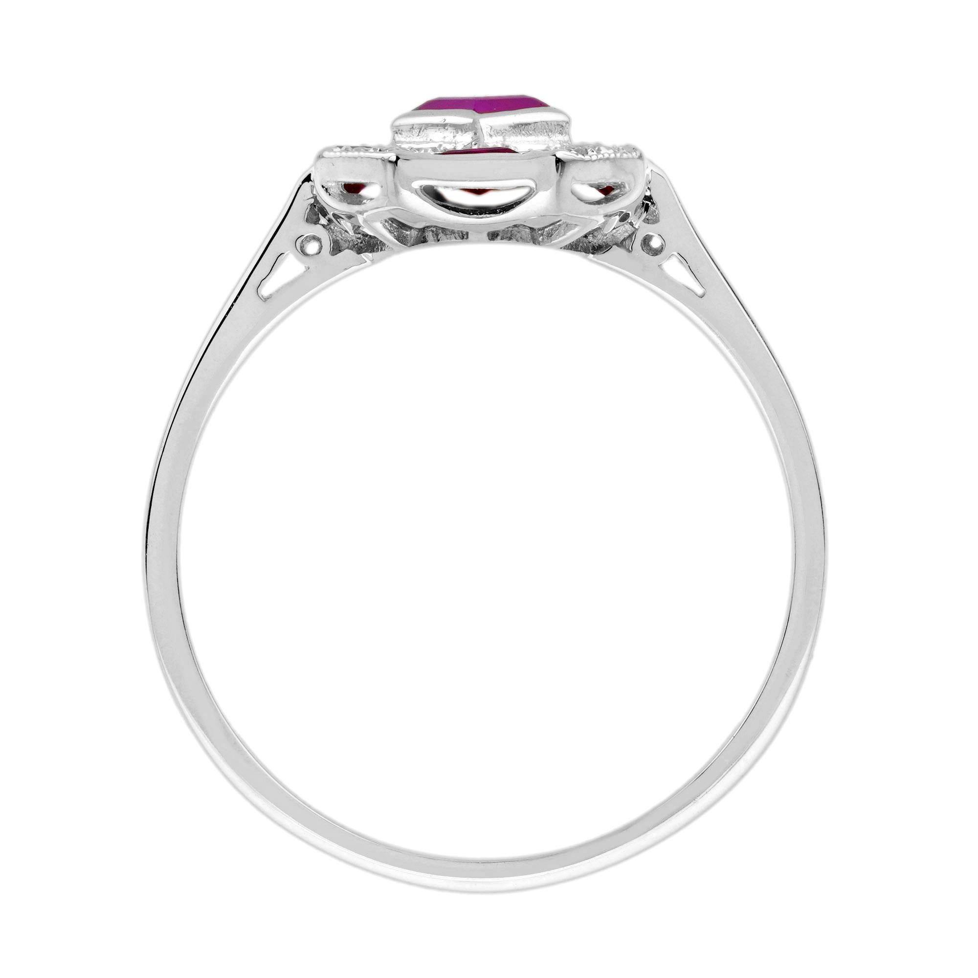 Anillo Rombo Rubí y Diamante Mosaico de Oro Blanco Estilo Art Decó en Excelente estado para la venta en Oakton, VA