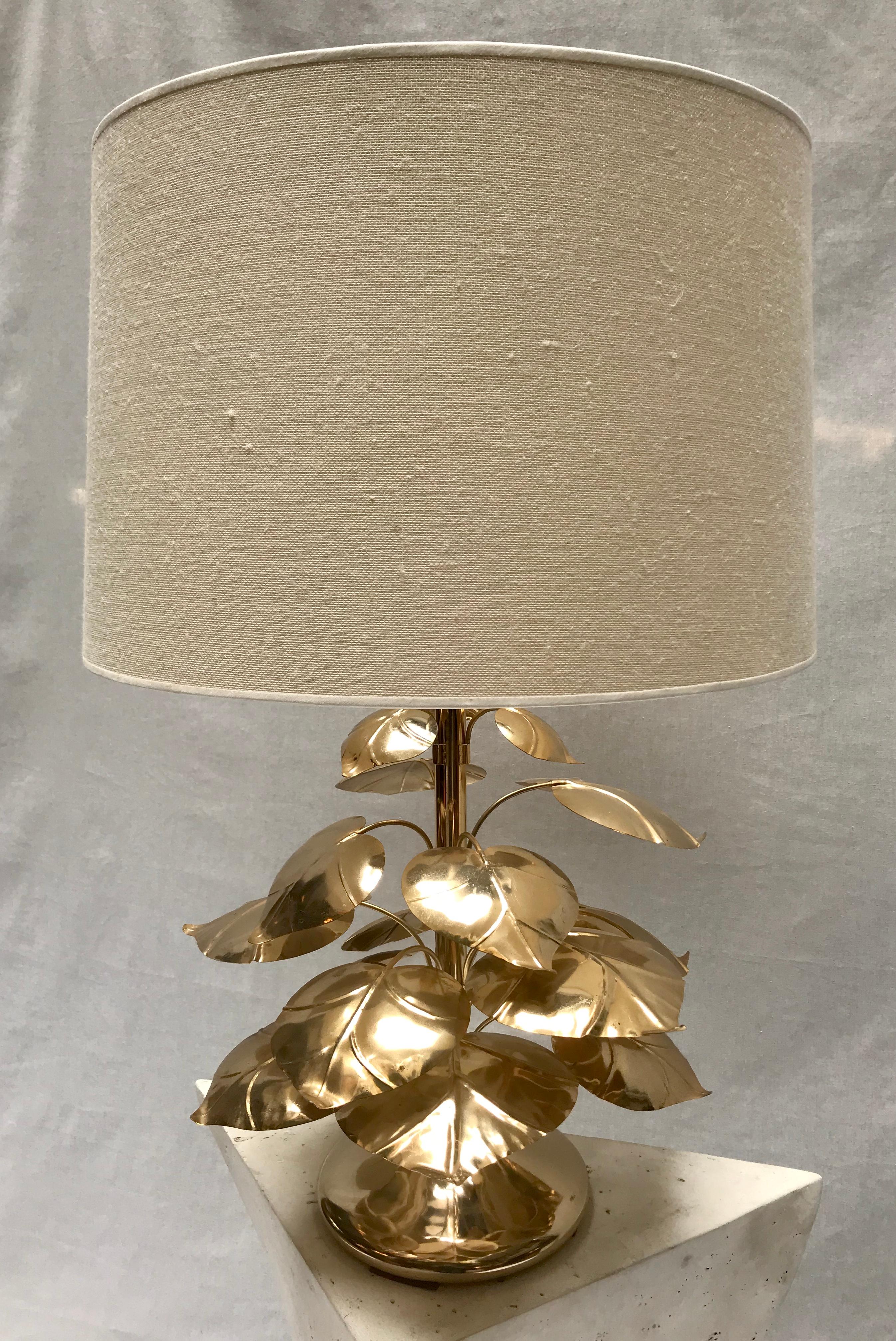 Mid-Century Modern Rhubard Leaf Lamp Style of Tommaso Barbi For Sale
