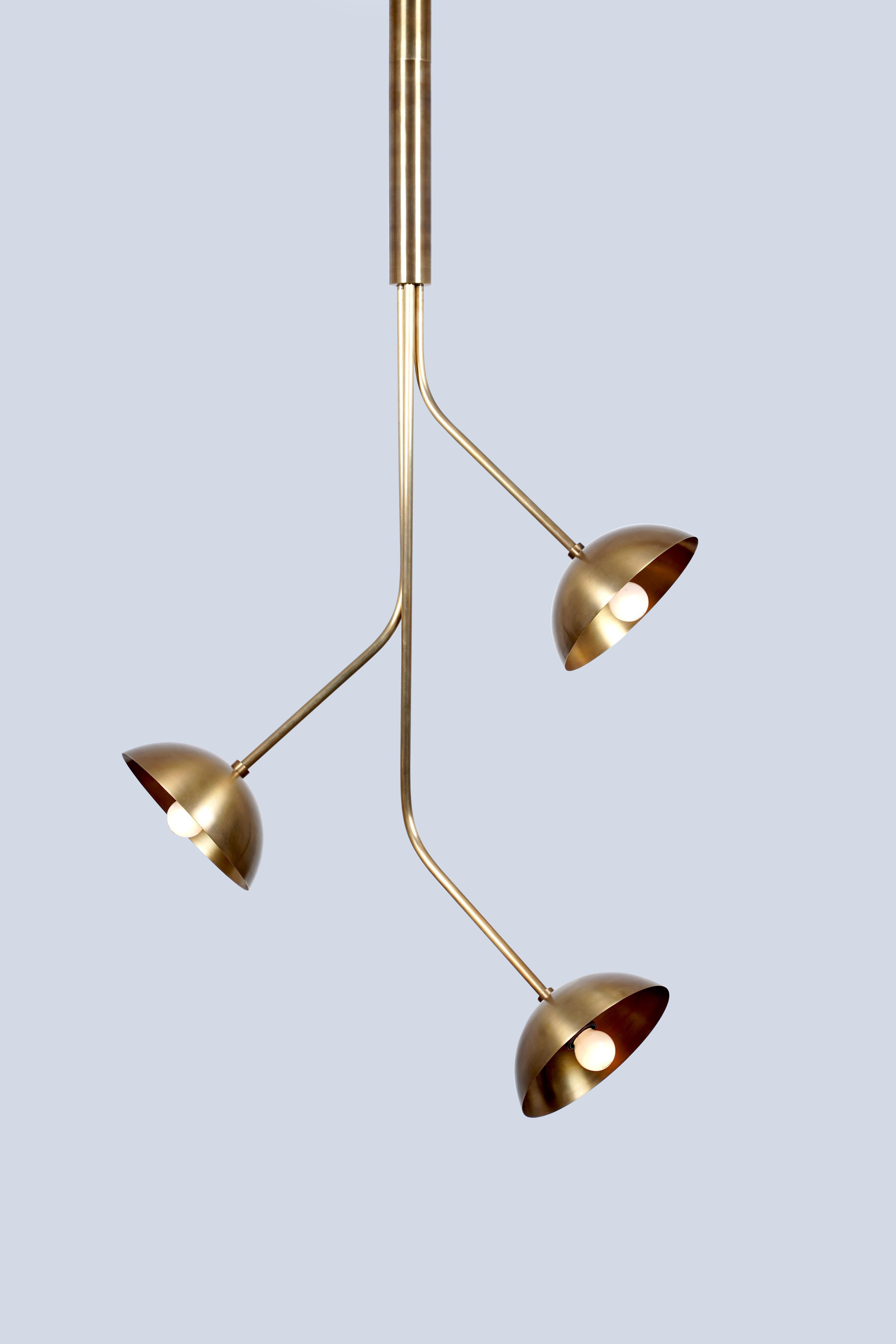 Indiano Lampada a sospensione a cupola in ottone Rhythm 3 di Lamp Shaper in vendita