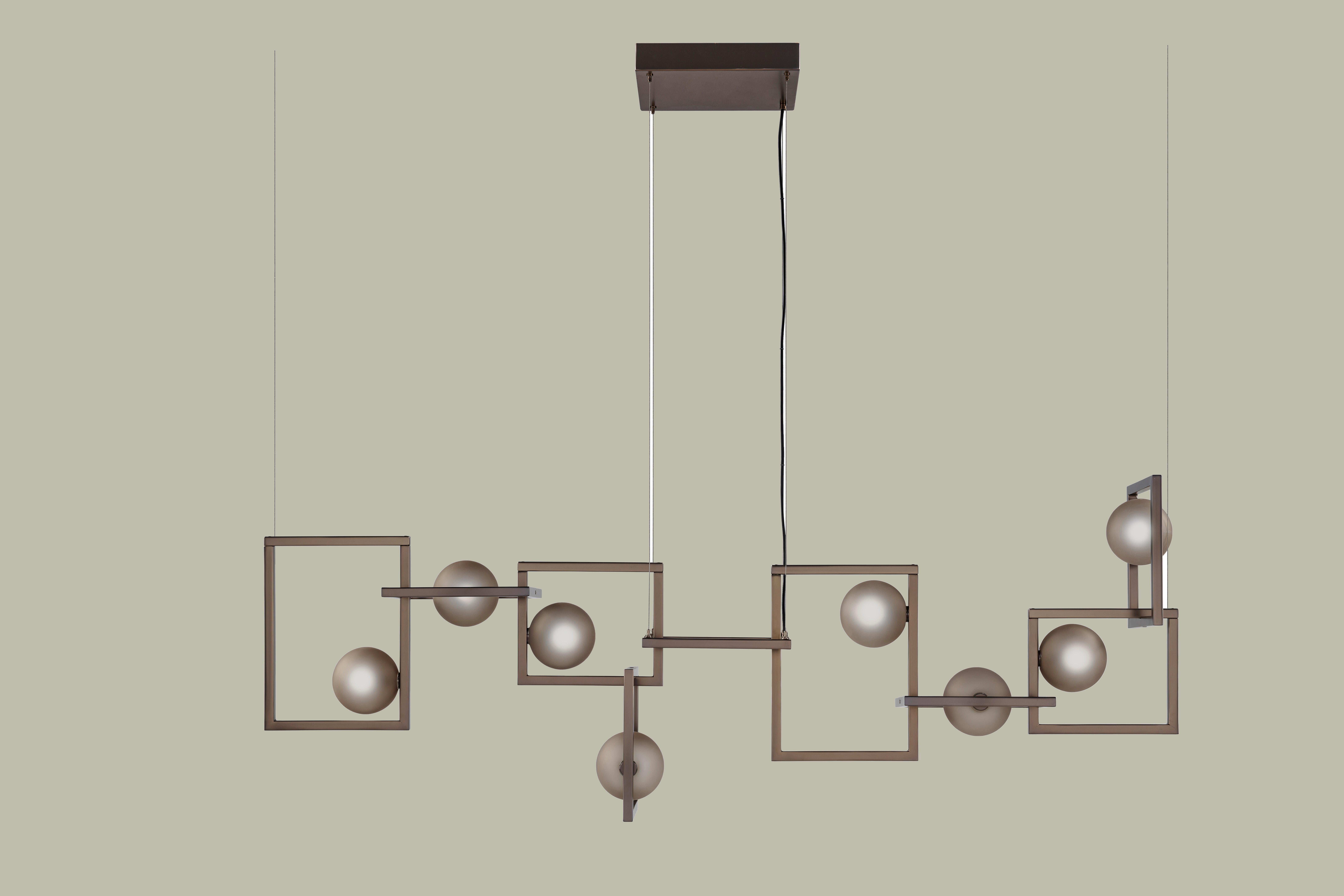 Lampada a sospensione Rhythm 8 di Euroluce Lampadari
Dimensioni: P 23 x L 168 x H 64 cm.
Materiali: Metallo e vetro.

Disponibile in diversi colori. I prezzi possono variare. Tutte le nostre lampade possono essere cablate a seconda del Paese. Se