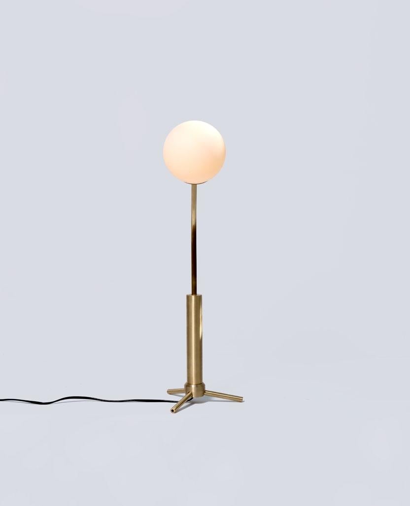 Rhythm Glass Globe Desk Lamp by Lamp Shaper
Dimensions: D 38 x W 38 x H 66 cm.
Materials: Brass and glass.

Different finishes available: raw brass, aged brass, burnt brass and brushed brass Please contact us.

All our lamps can be wired according