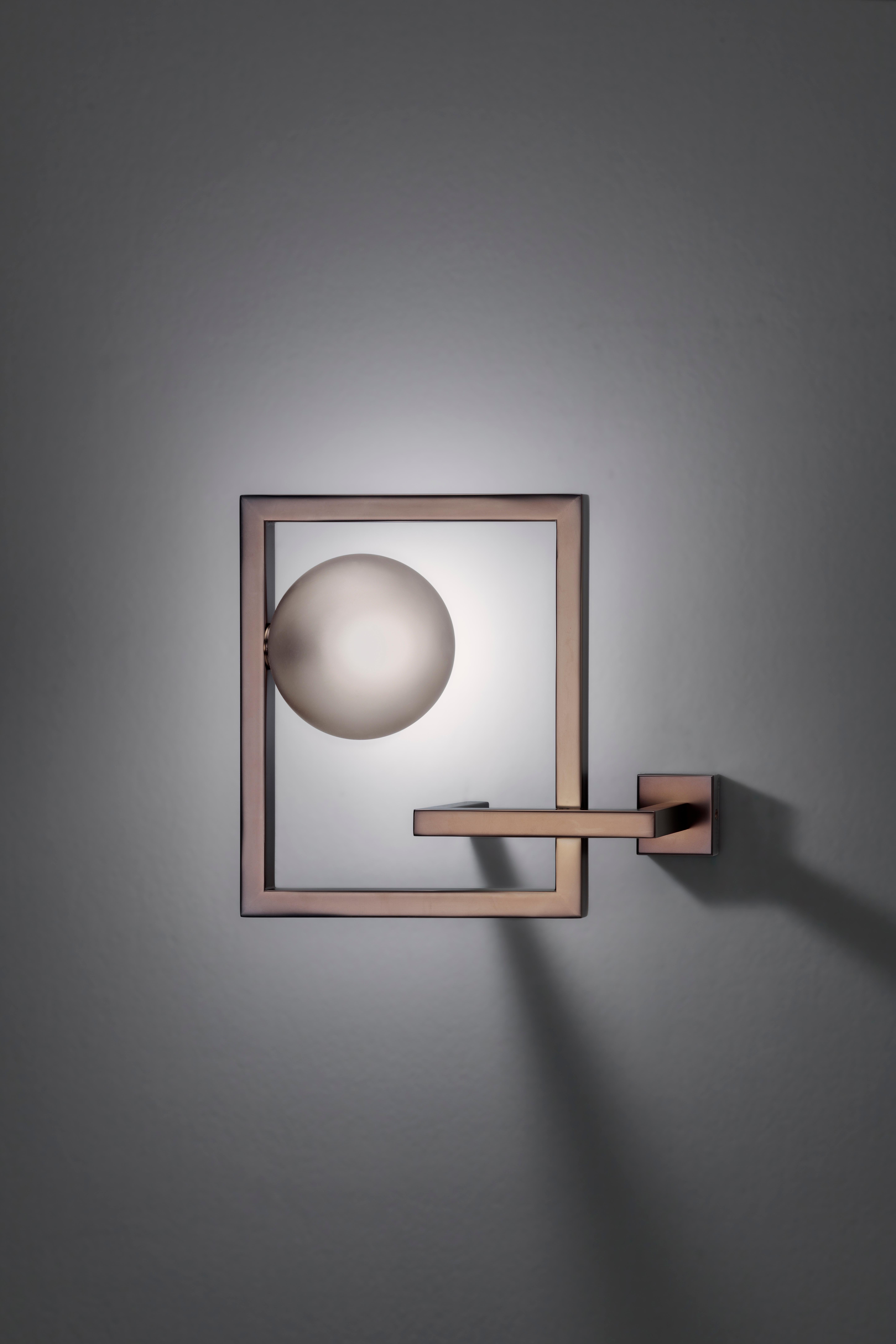 Lampada da parete Rhythm di Euroluce Lampadari
Dimensioni: D 16 x L 30 x H 27 cm.
Materiali: Metallo e vetro.

Disponibile in diversi colori. I prezzi possono variare. Tutte le nostre lampade possono essere cablate a seconda del Paese. Se viene