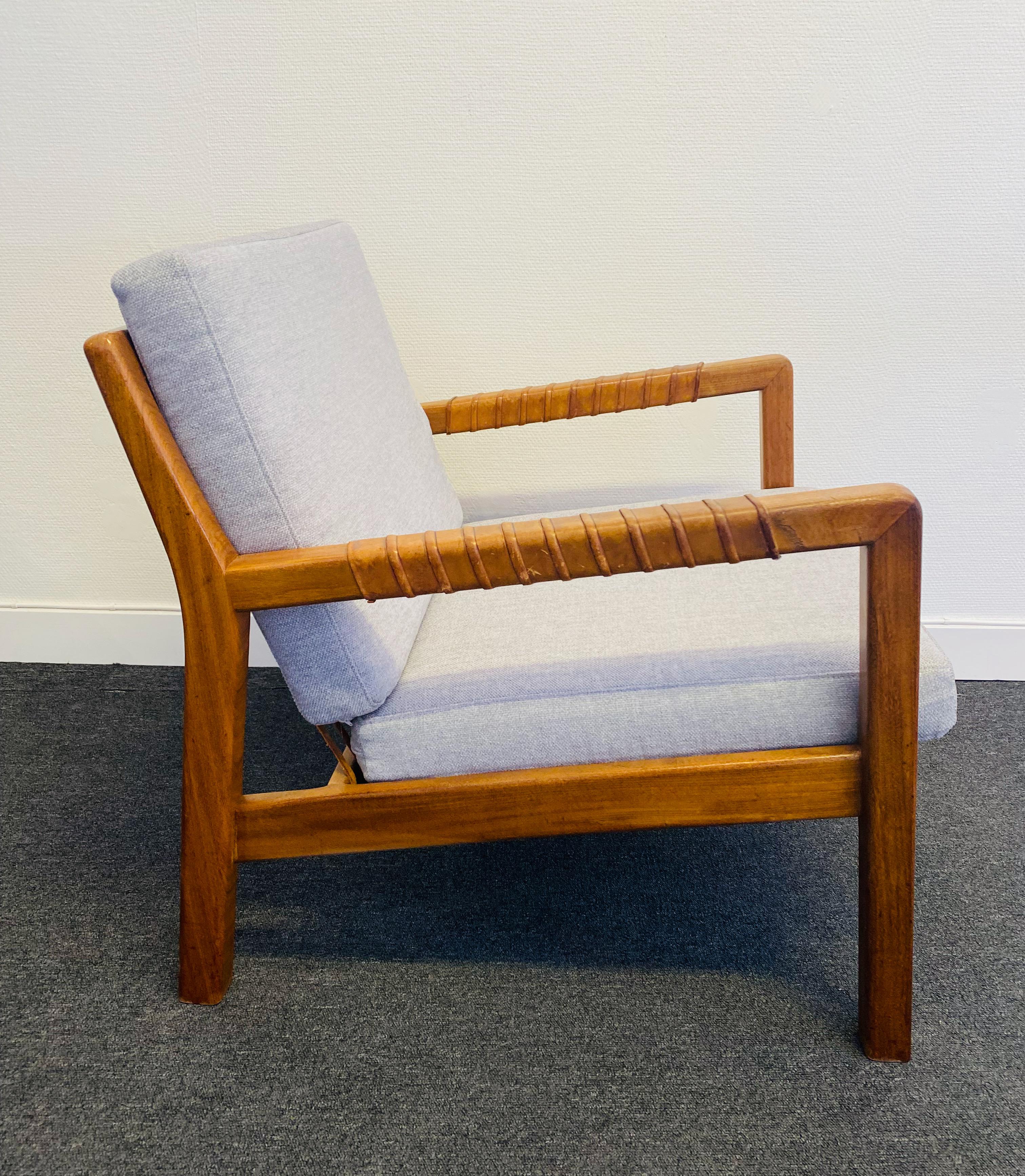 Rialto chaise lounge by Carl-Gustaf Hiort af Ornäs In Good Condition For Sale In Klintehamn, SE