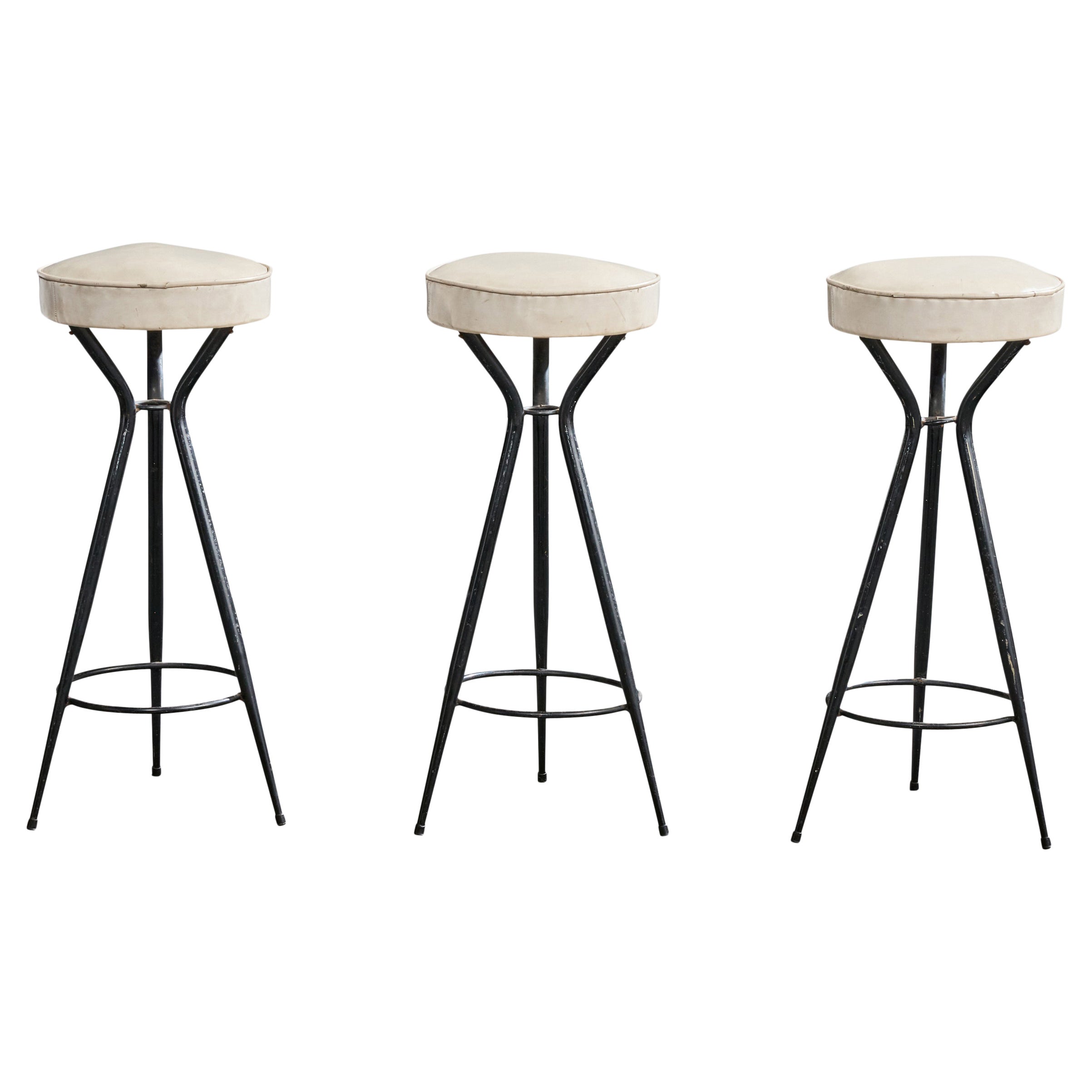 What is a counter stool?