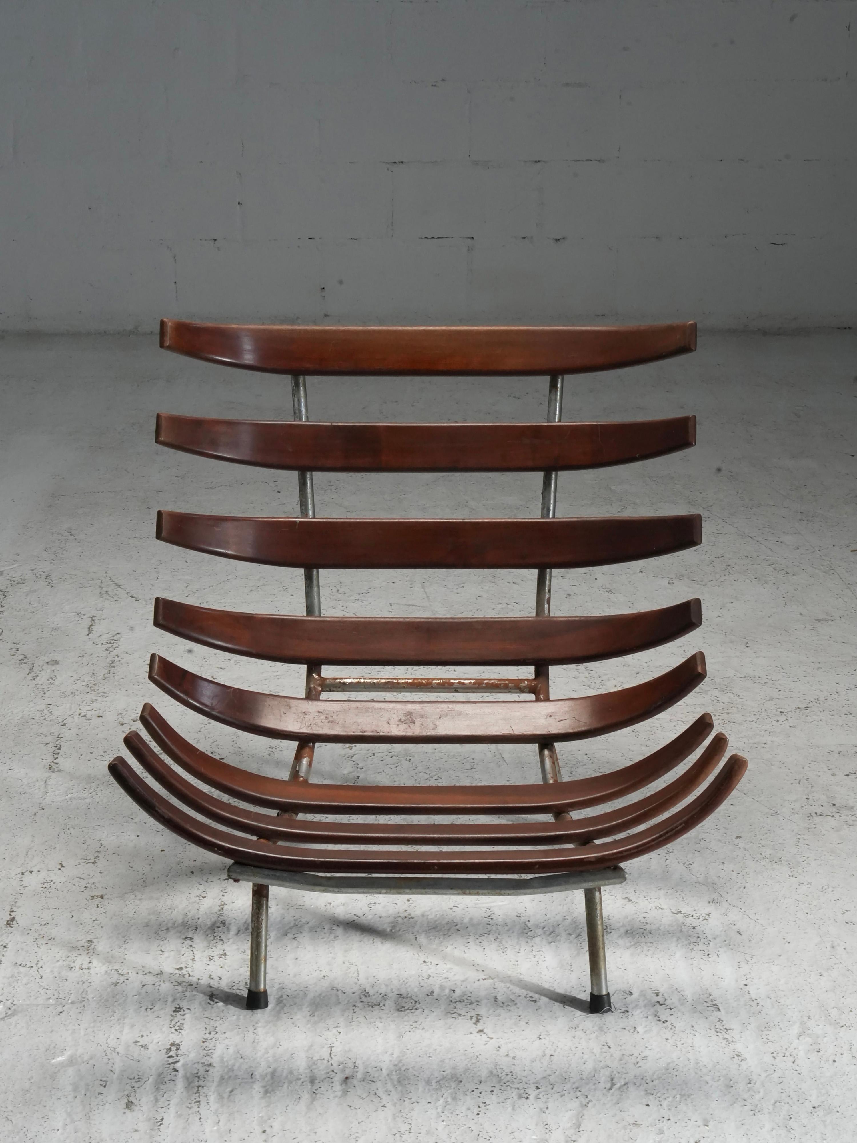 Rib Chair in Teak and Metal, Brazil, 1950's In Good Condition For Sale In Uithoorn, NL