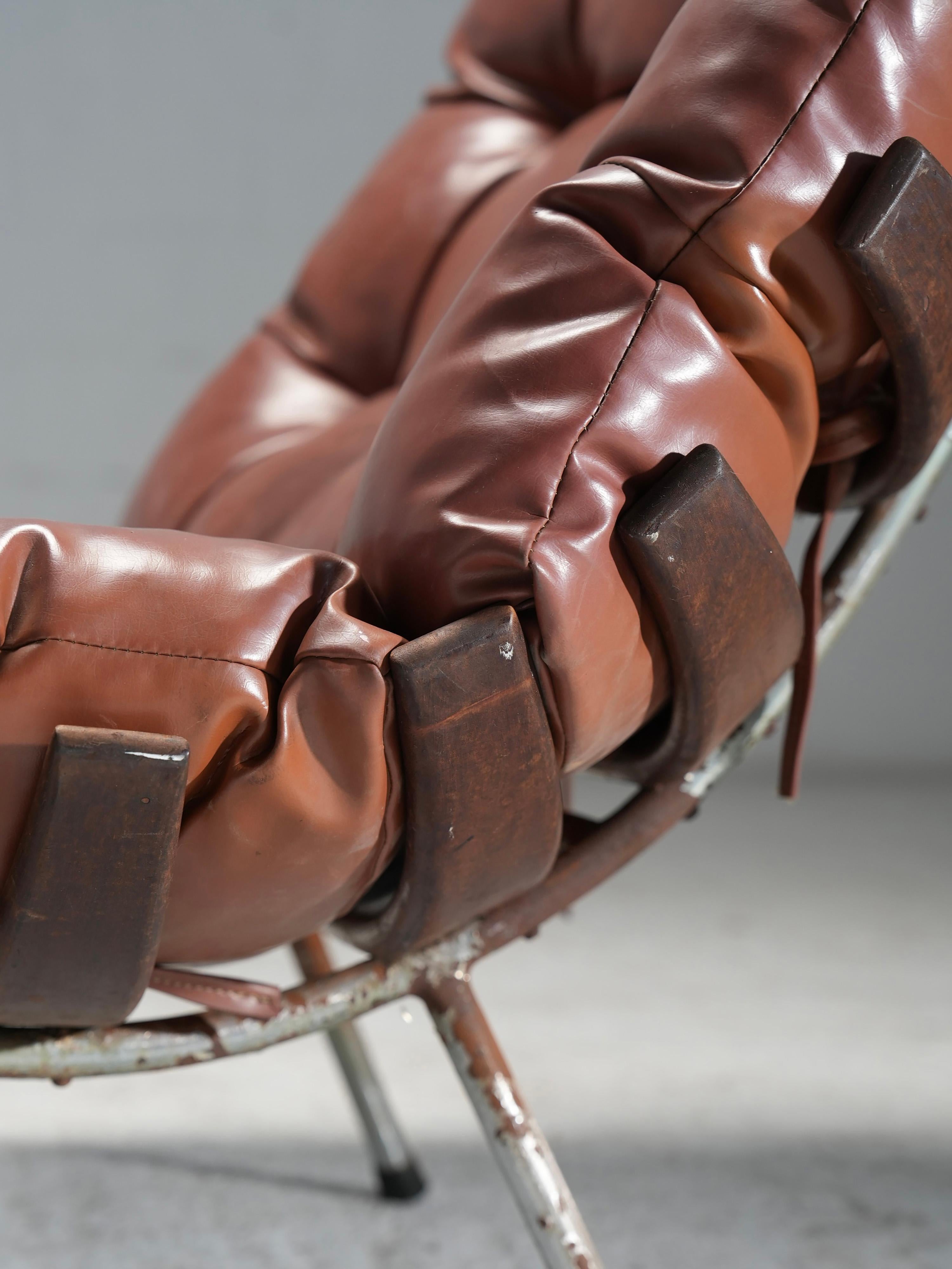 Rib Chair in Teak and Metal, Brazil, 1950's For Sale 2