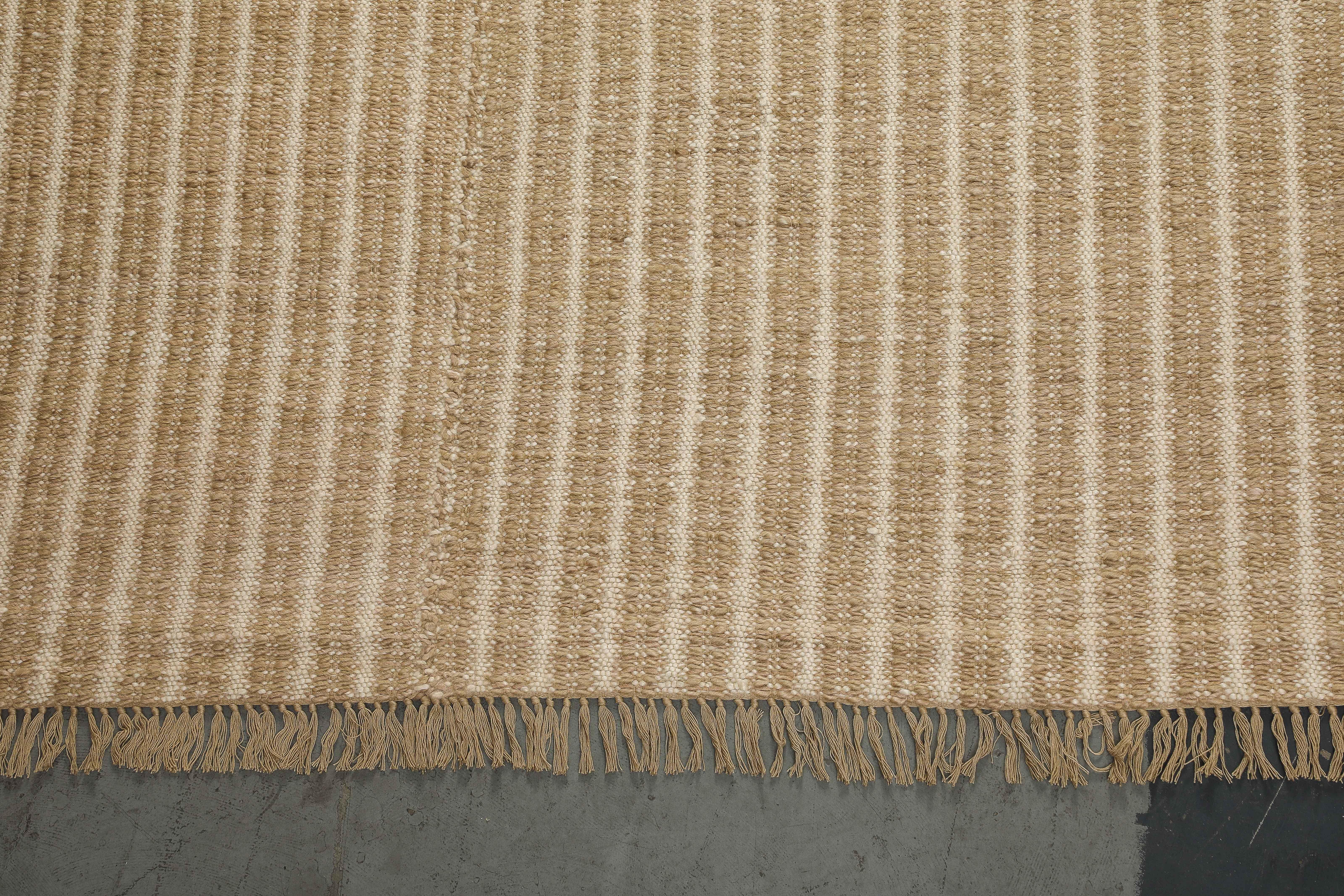Tappeto per l'area Ribbed Camel & Cream Mohair annodato a mano di Ennui Home in vendita 1