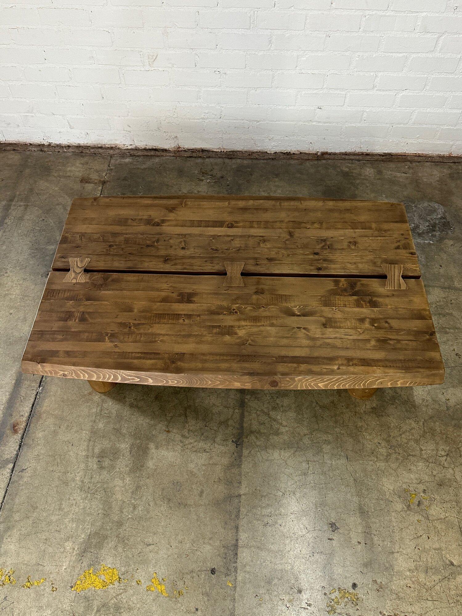 Contemporary Ribbed Coffee table in Reclaimed Oak For Sale