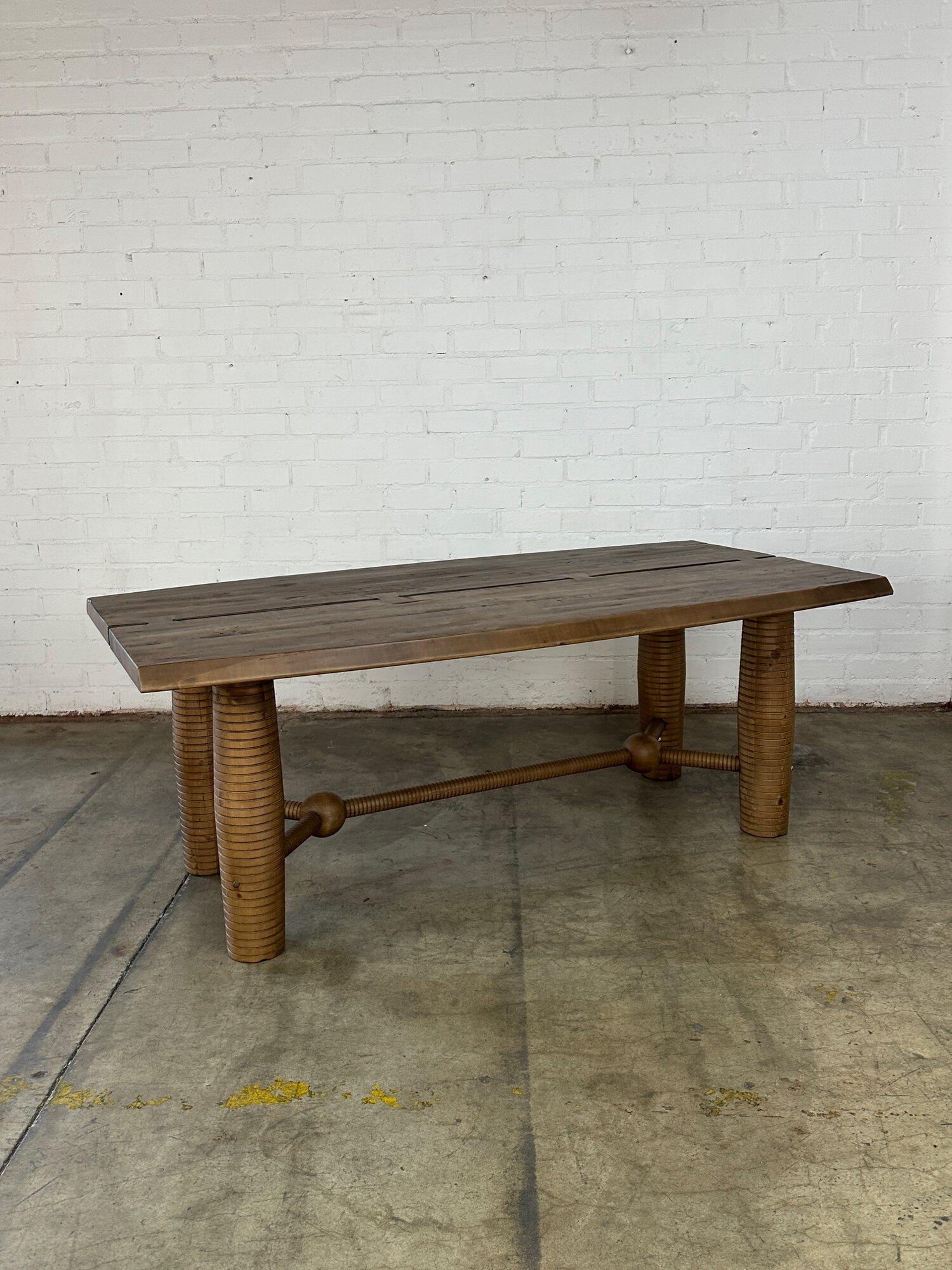 Bohemian Ribbed Contemporary dining table in reclaimed oak For Sale