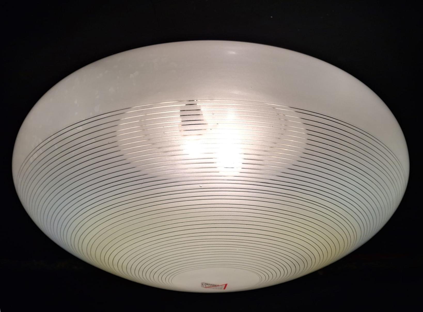20ième siècle Monture encastrée côtelée de Murano Luce en vente