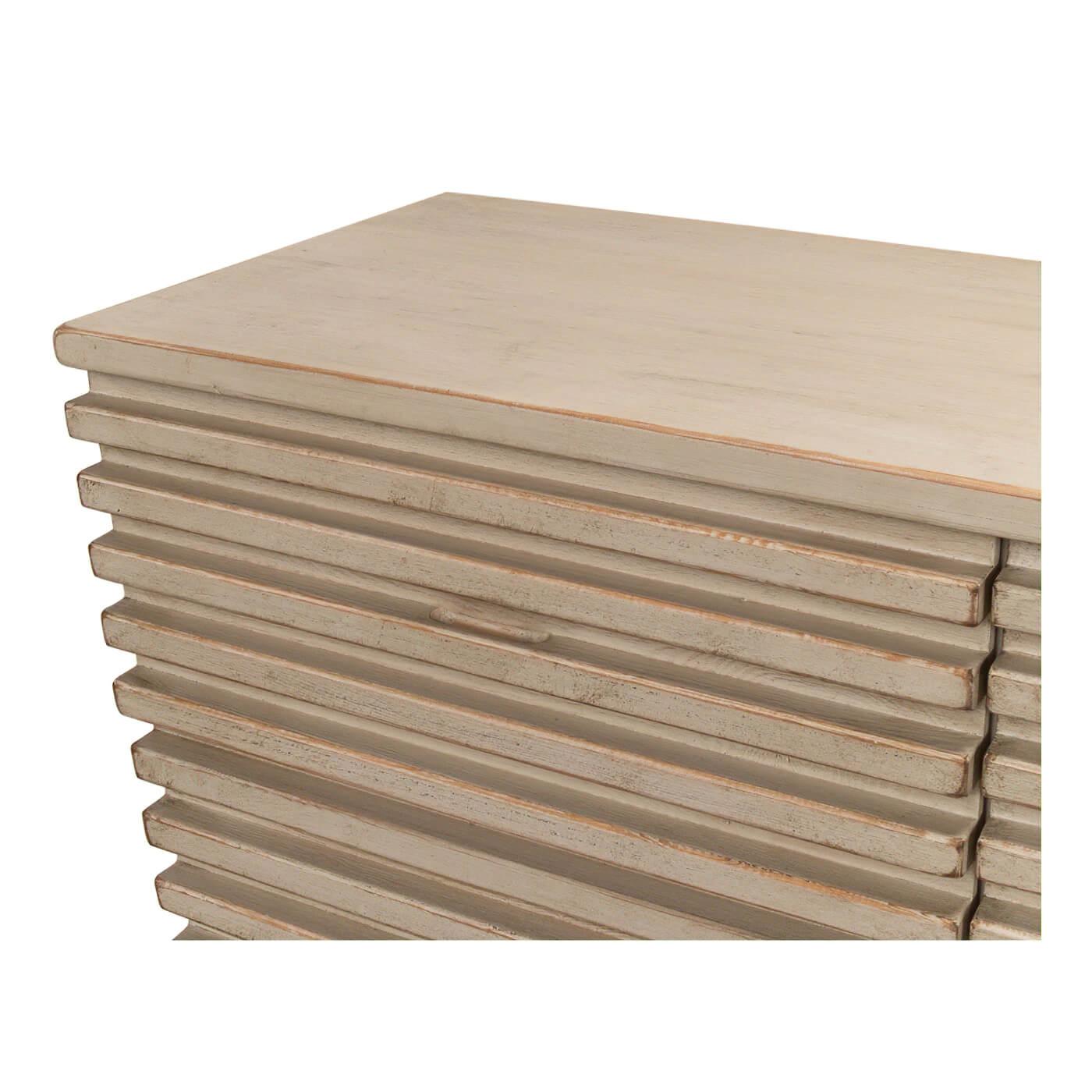 Legno Comò a nove cassetti con motivo geometrico a coste in vendita