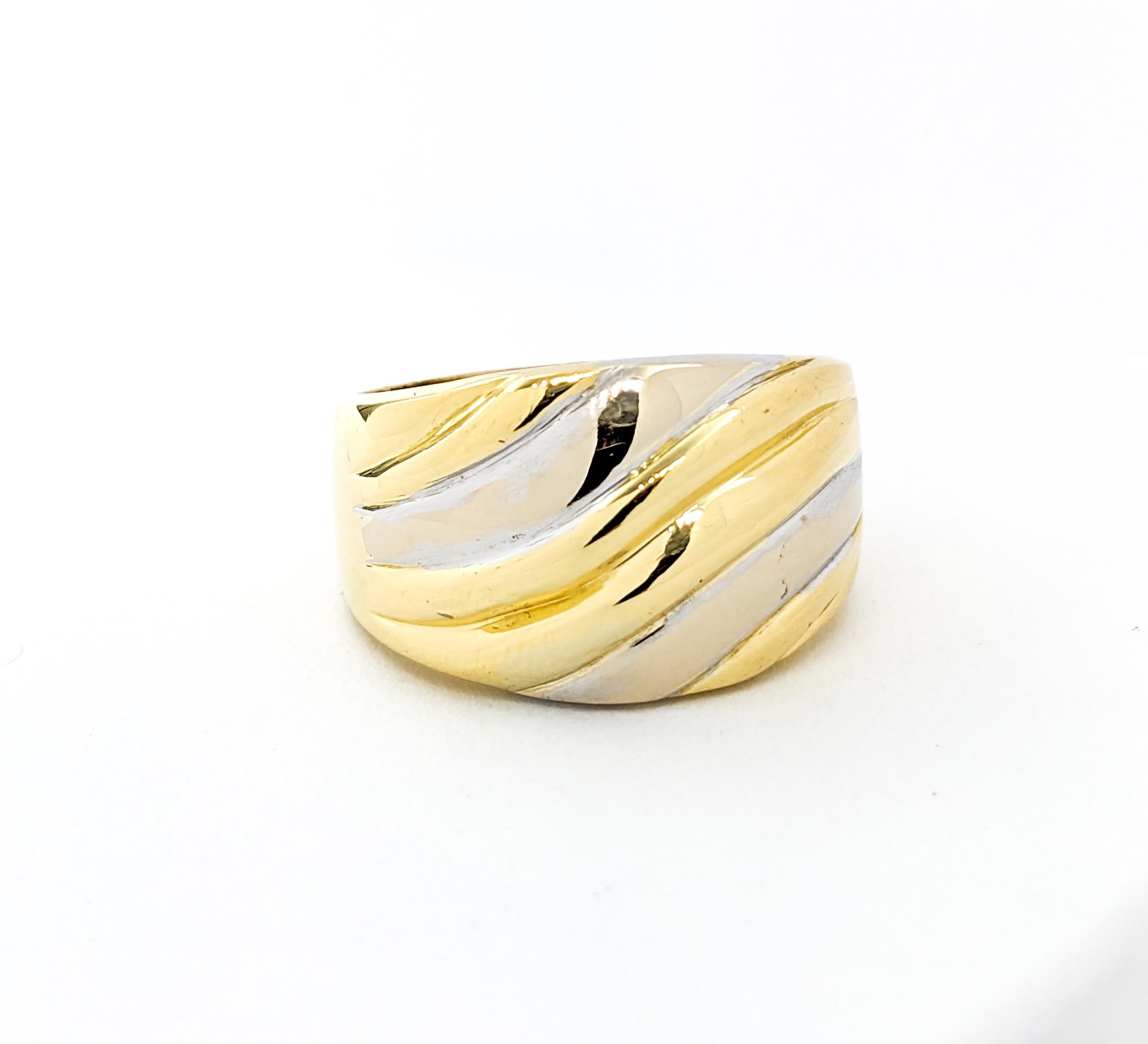 Modern Ribbed Ring In Two-Tone Gold For Sale