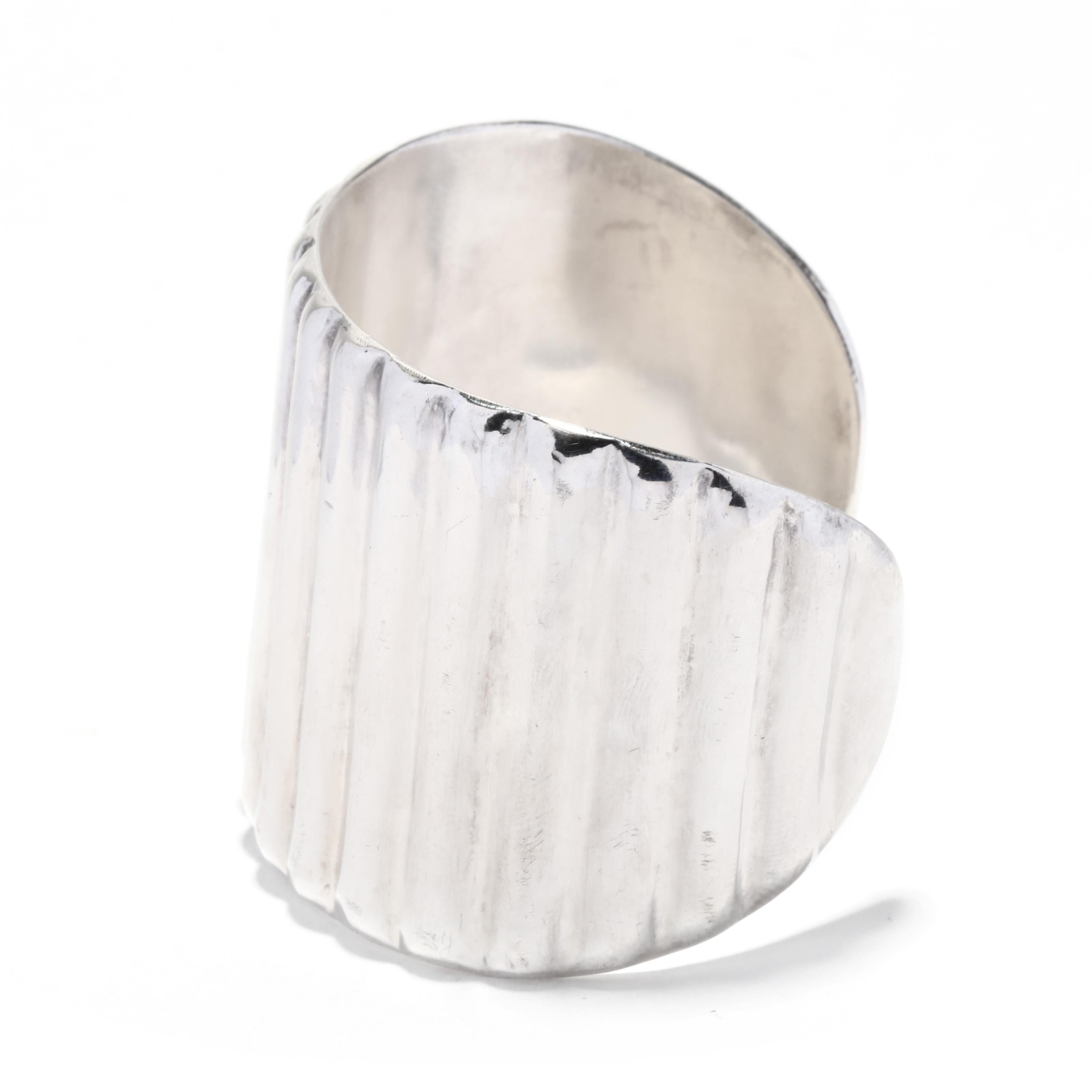 Women's or Men's Ribbed Silver Cuff Bracelet, Sterling Silver, Silver Cuff For Sale