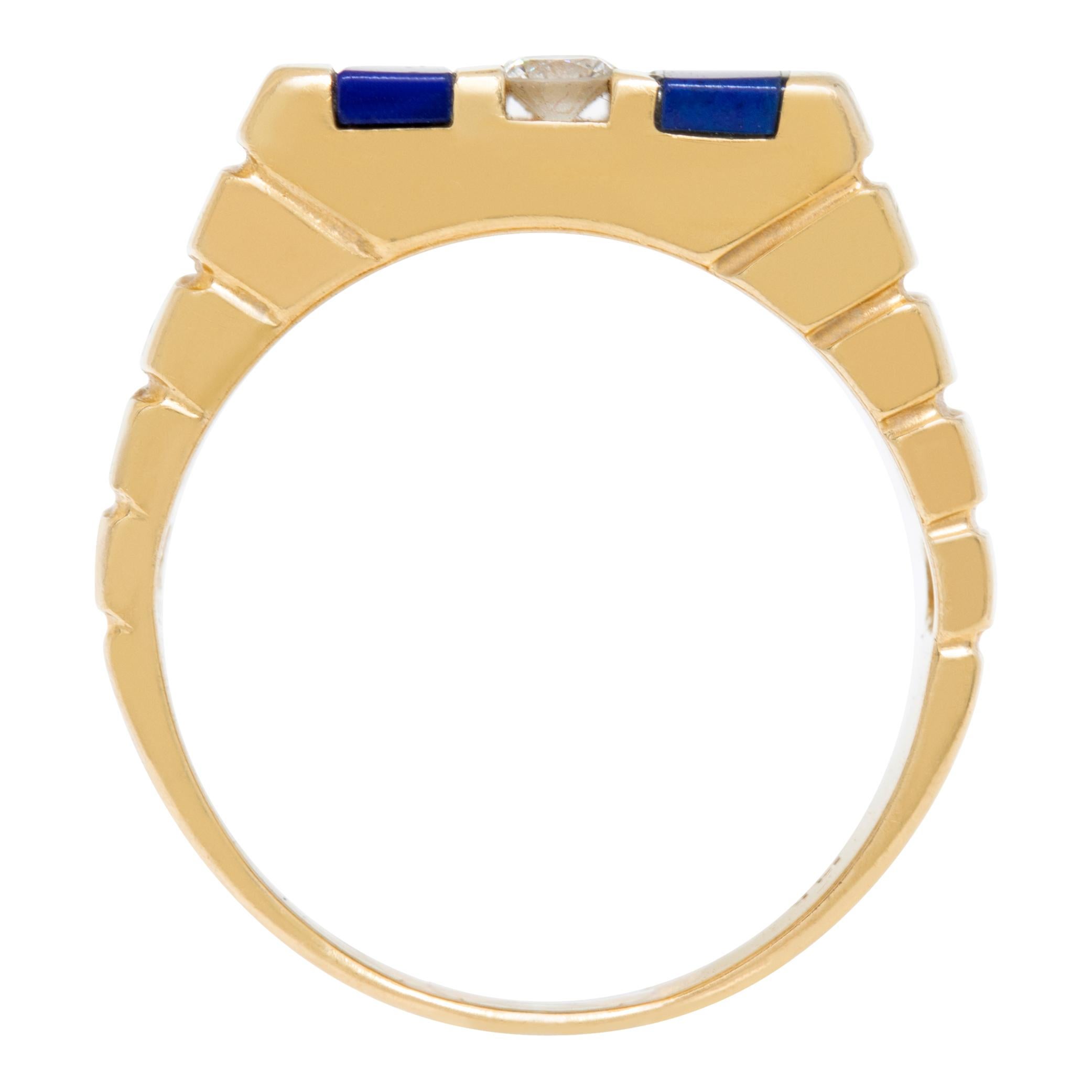 Men's Ribbed yellow gold ring with 3 channel set diamonds & lapiz lazuli accents.