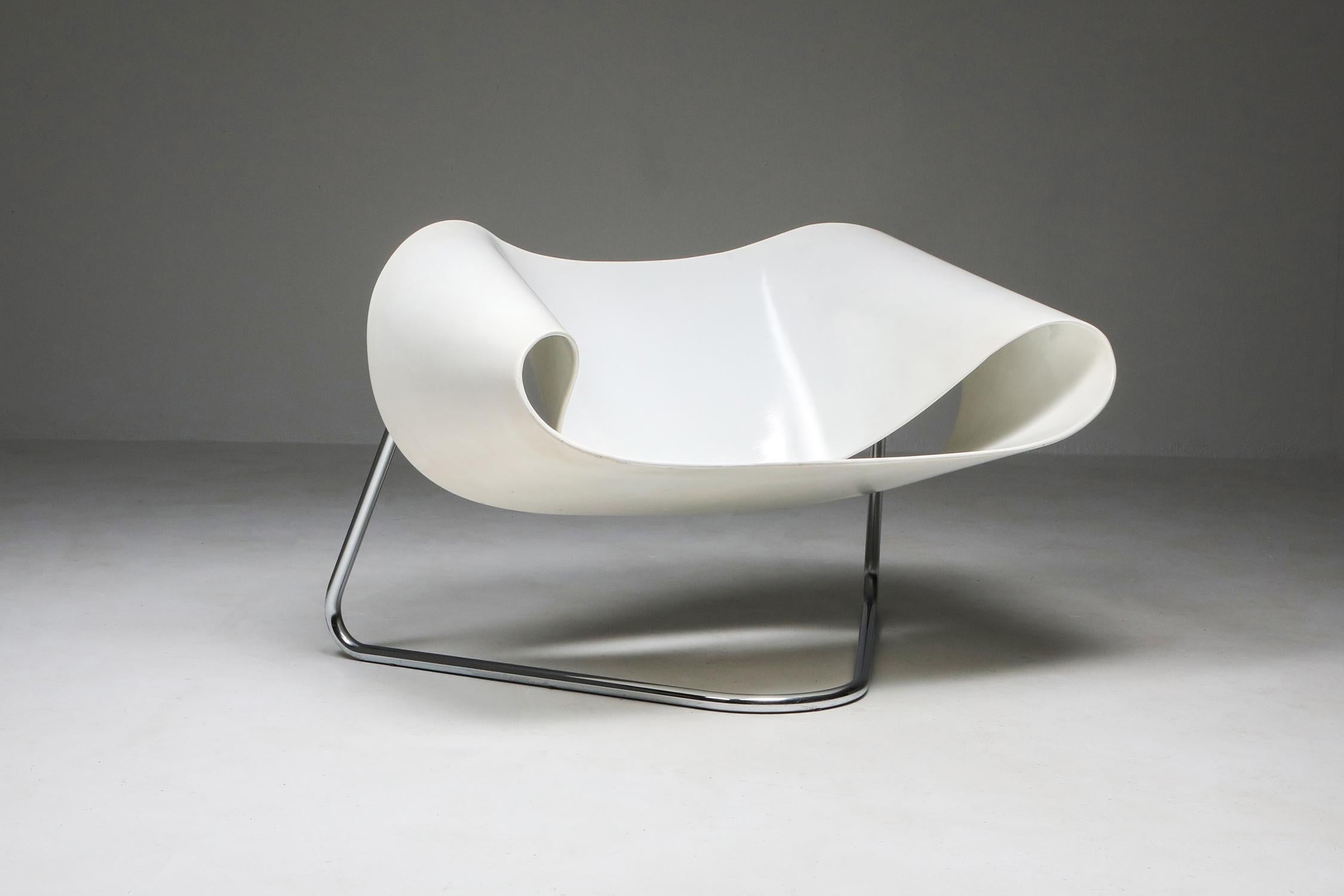 Franca Stagi, CL9 ribbon chair, white, Bernini, Italy, circa 1961 

Moulded fibreglass seating section on chrome tubular base. 

Gorgeous high-end piece by a female designer, in original condition.

The ribbon is a symbol of awareness and