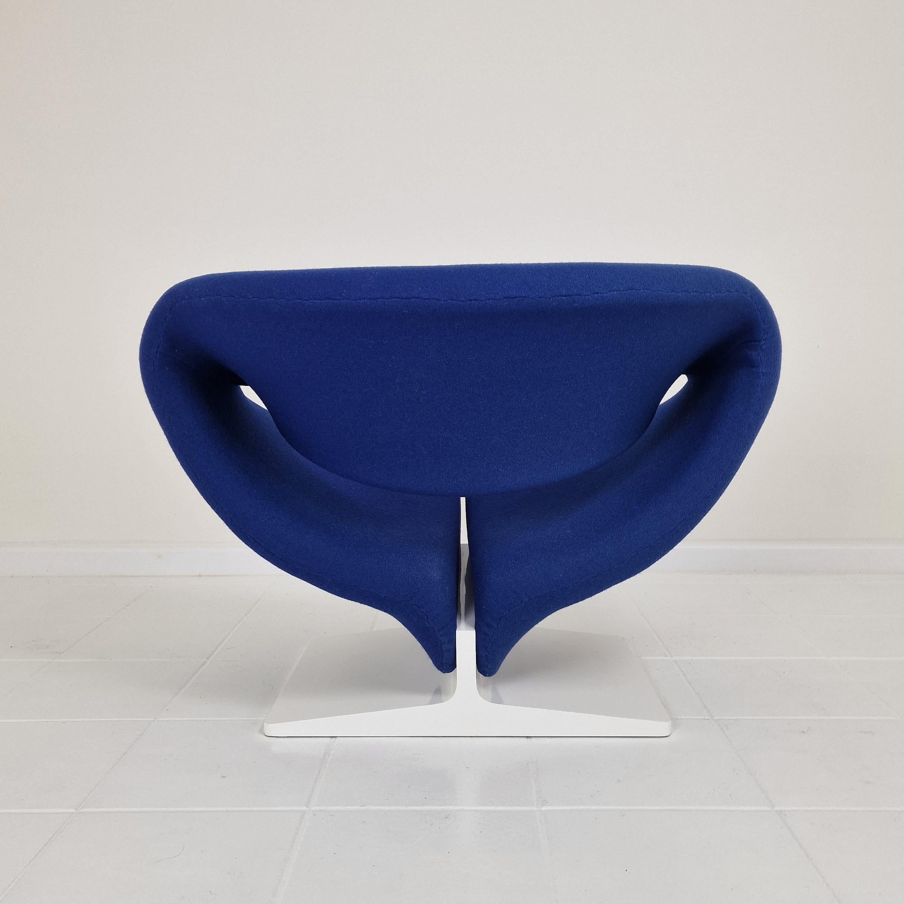 Ribbon Chair by Pierre Paulin for Artifort For Sale 2