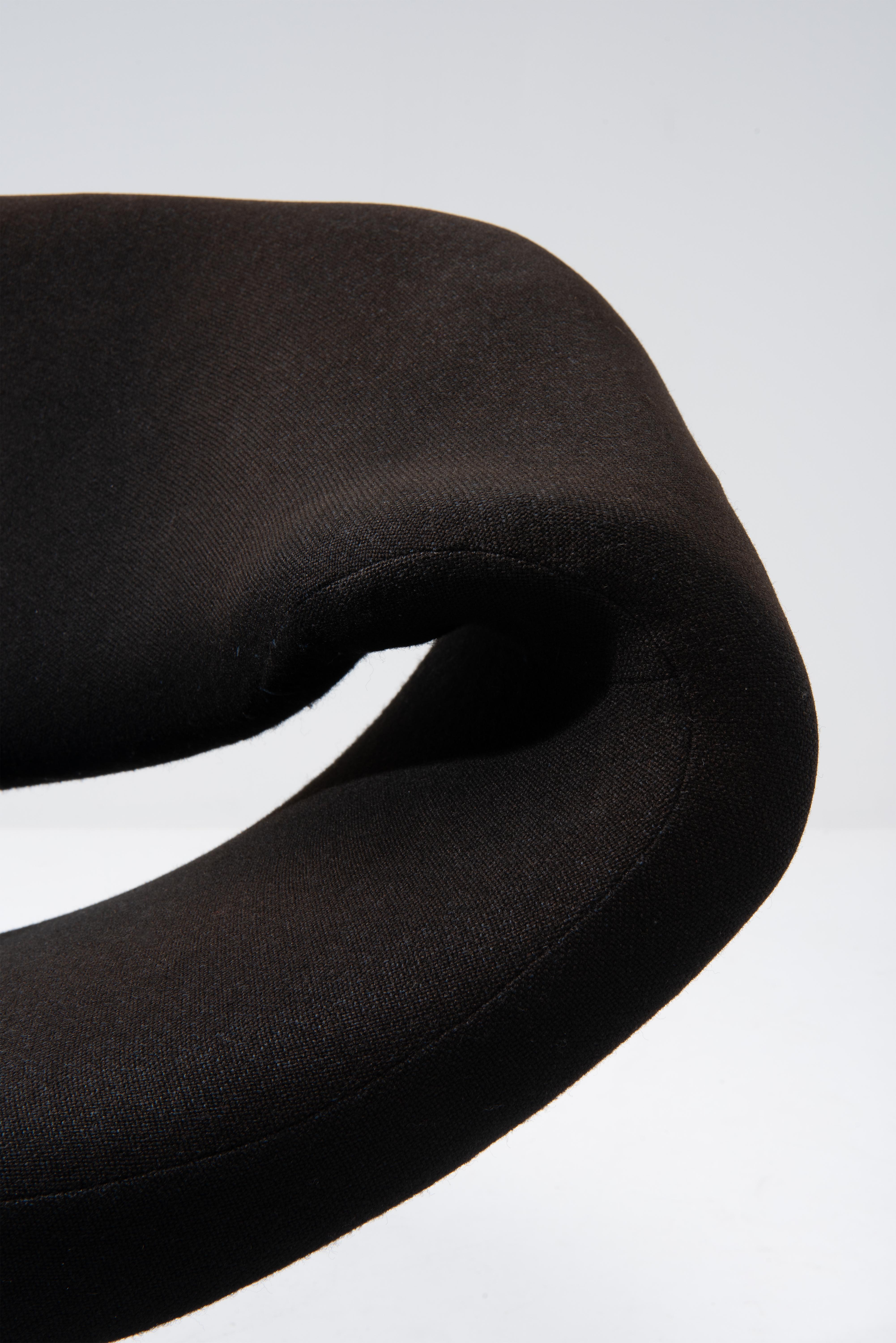 Chaise Ribbon de Pierre Paulin 2