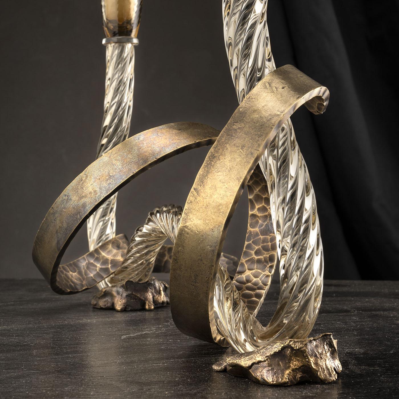 Italiano Ribbon Champagne Murano Glass and Hand-Curved Brass Candle Holder in vendita