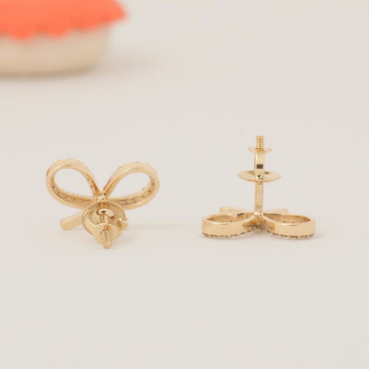 Pendientes de diamantes en oro macizo de 14k (certificado) Corte redondo en venta