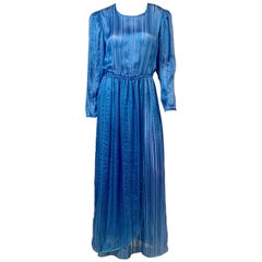 Robe en soie imprimée de rubans vendue par Neiman Marcus