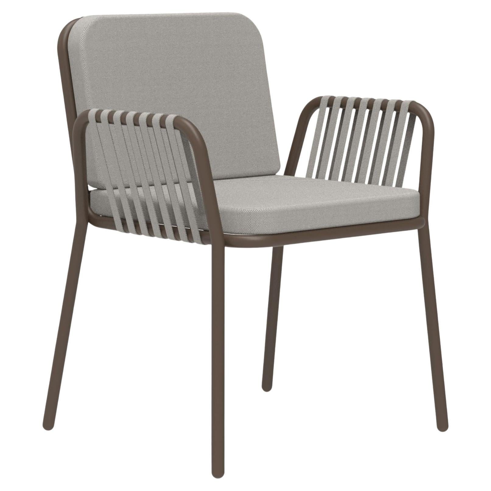 Bronze-Sessel mit Bändern von MOWEE im Angebot