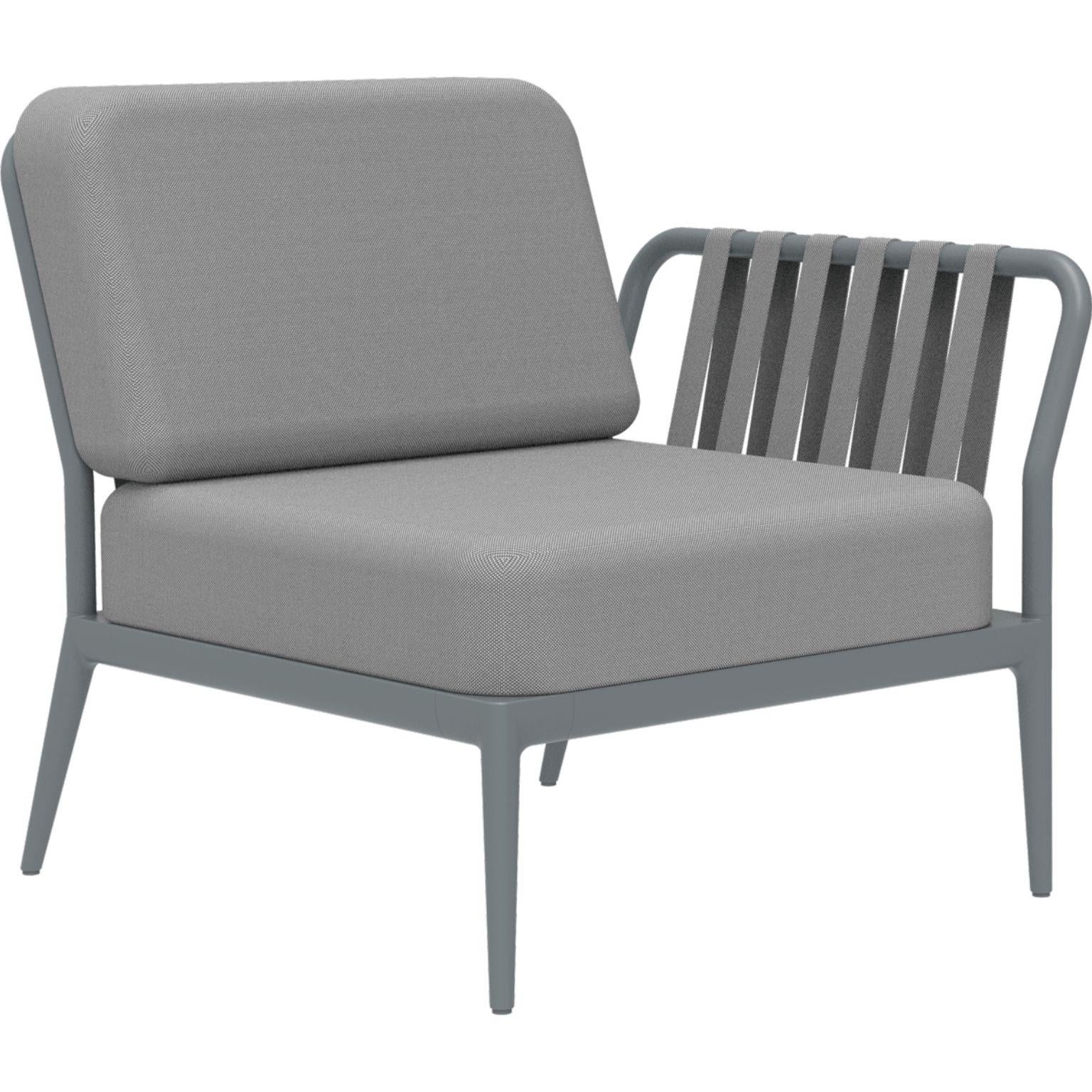 Ribbons grey left modular sofa by MOWEE
Dimensions: D83 x W80 x H81 cm (seat height 42 cm)
Material: Aluminum and upholstery
Weight: 19 kg
Also available in different colours and finishes. 

An unmistakable collection for its beauty and
