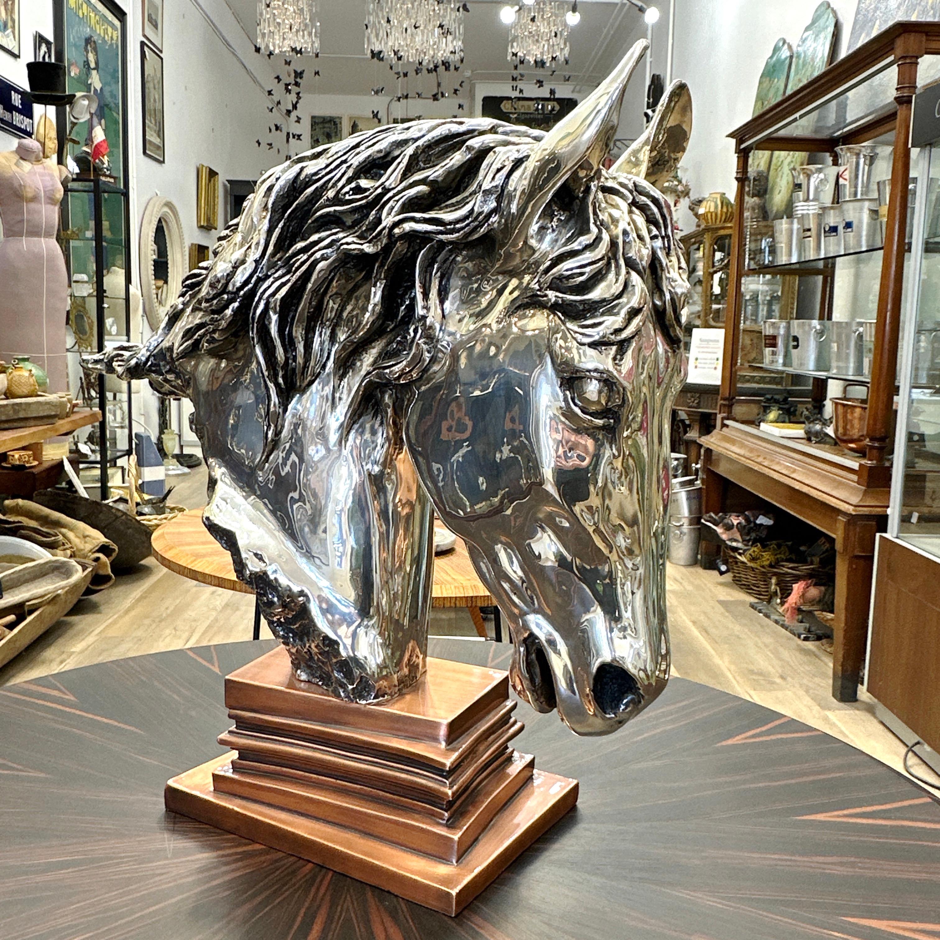 Ricardo Del Rio (1961 -) Mexico. Grande sculpture de tête de cheval plaqué argent en vente 3