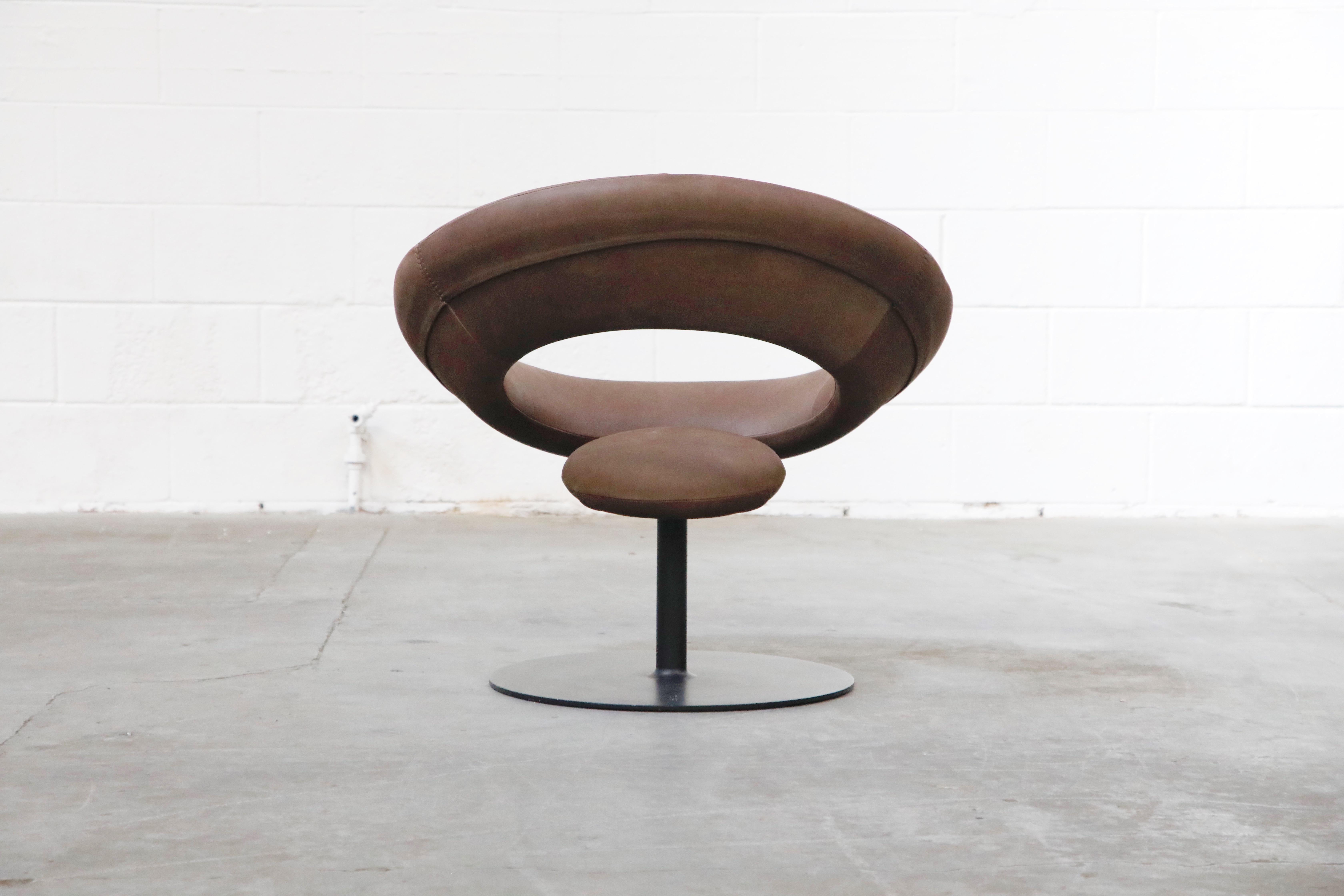 Brazilian Ricardo Fasanello 'Anel' Leather Lounge Swivel Chairs, 1987, Signed Pair