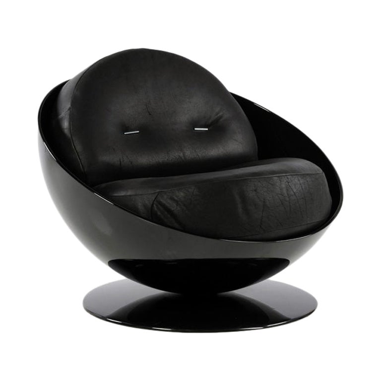 Ricardo Fasanello, Poltrona "Esfera", 1970 ca.